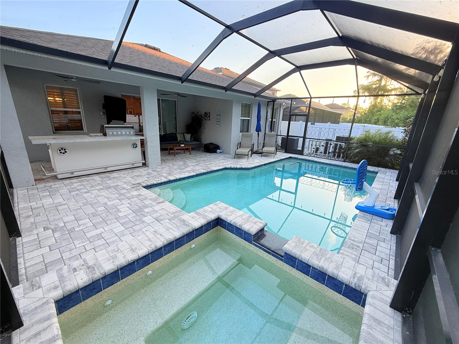 Image 33 of 37 For 8321 Praise Drive