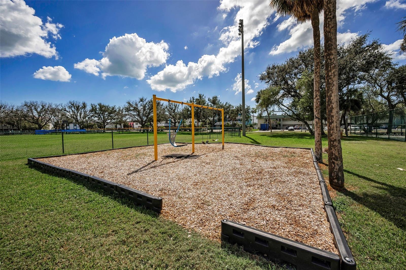 Image 55 of 58 For 11800 7th Street E