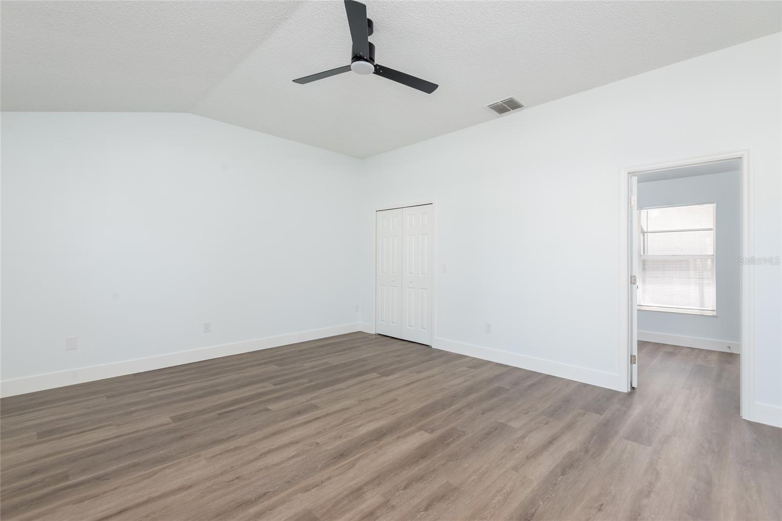 Image 11 of 31 For 4002 Quail Briar Drive