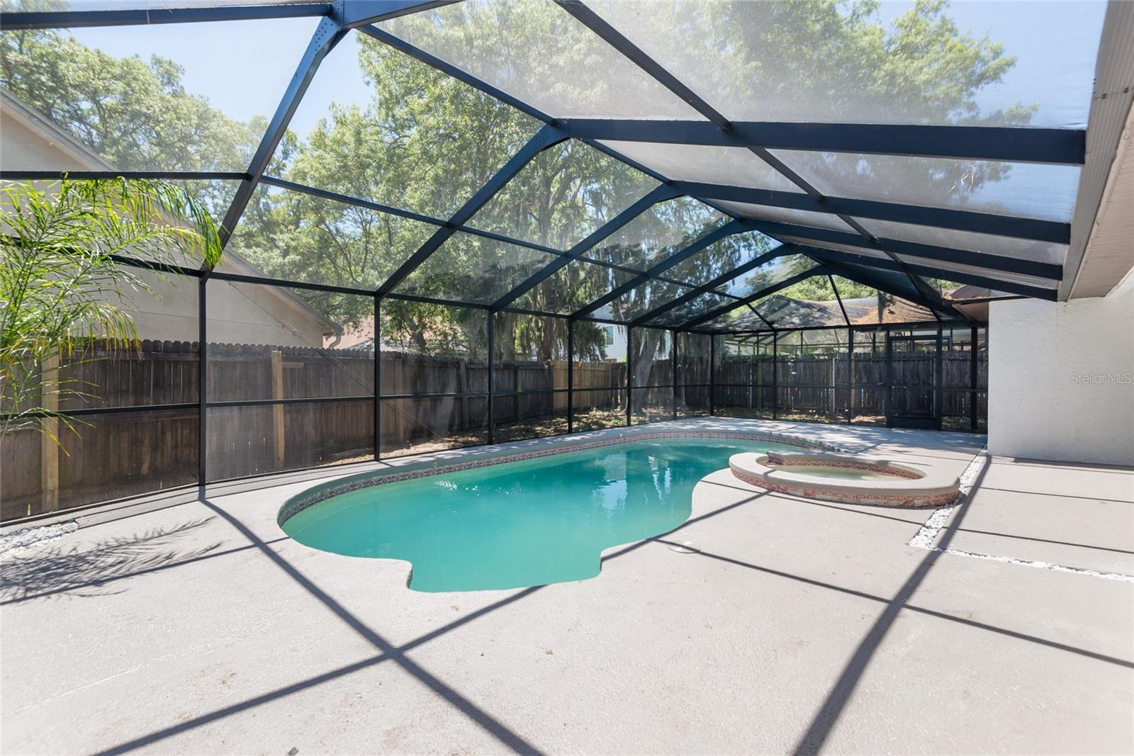 Image 28 of 31 For 4002 Quail Briar Drive