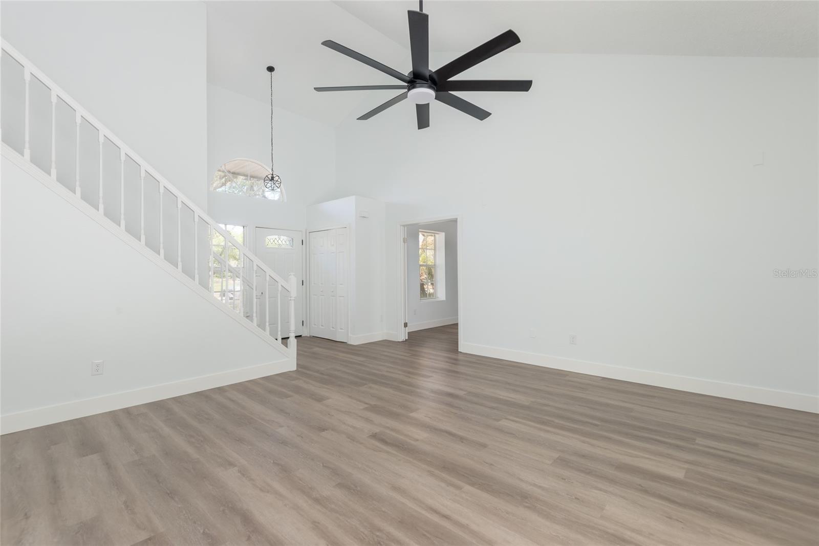 Image 5 of 31 For 4002 Quail Briar Drive