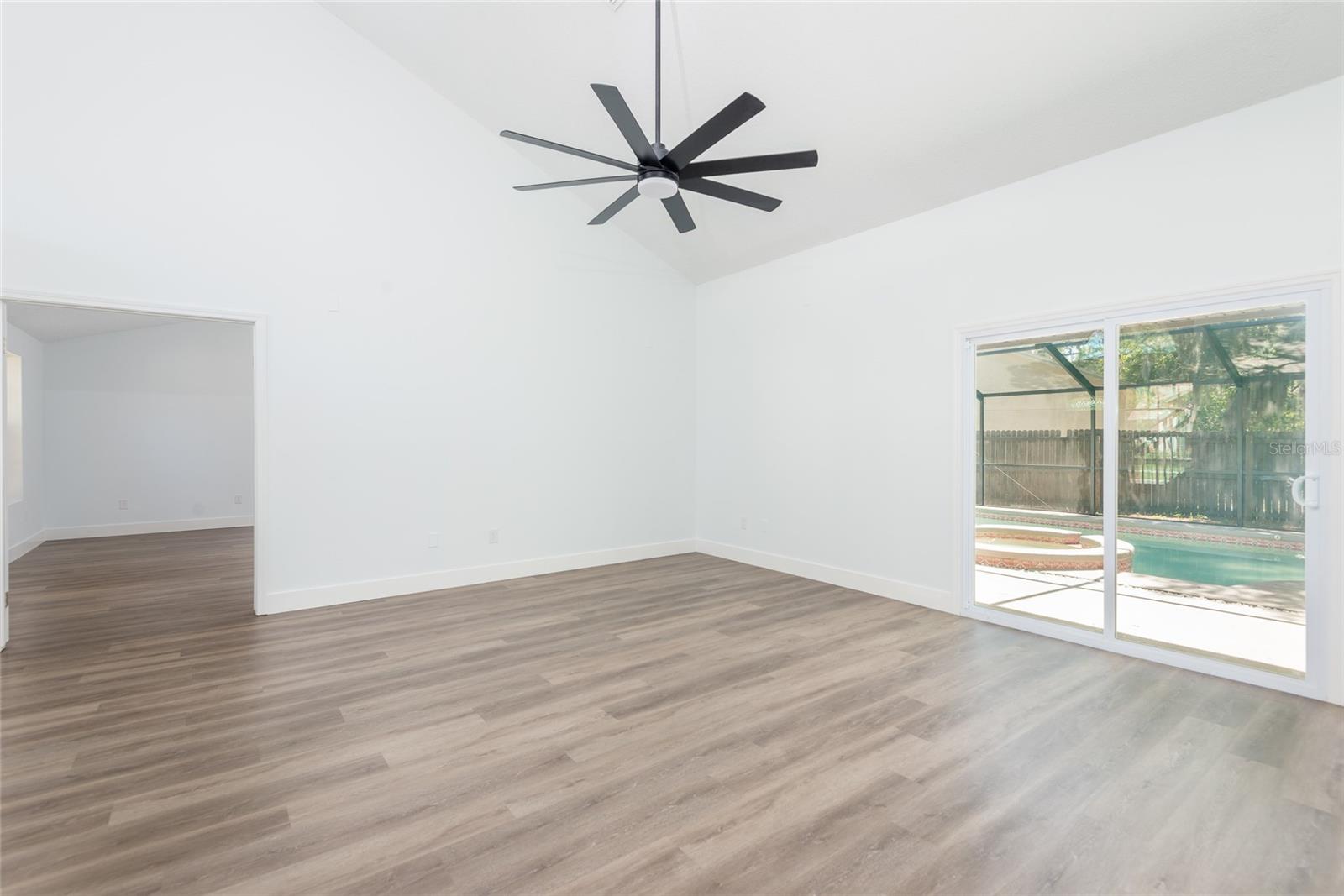 Image 8 of 31 For 4002 Quail Briar Drive