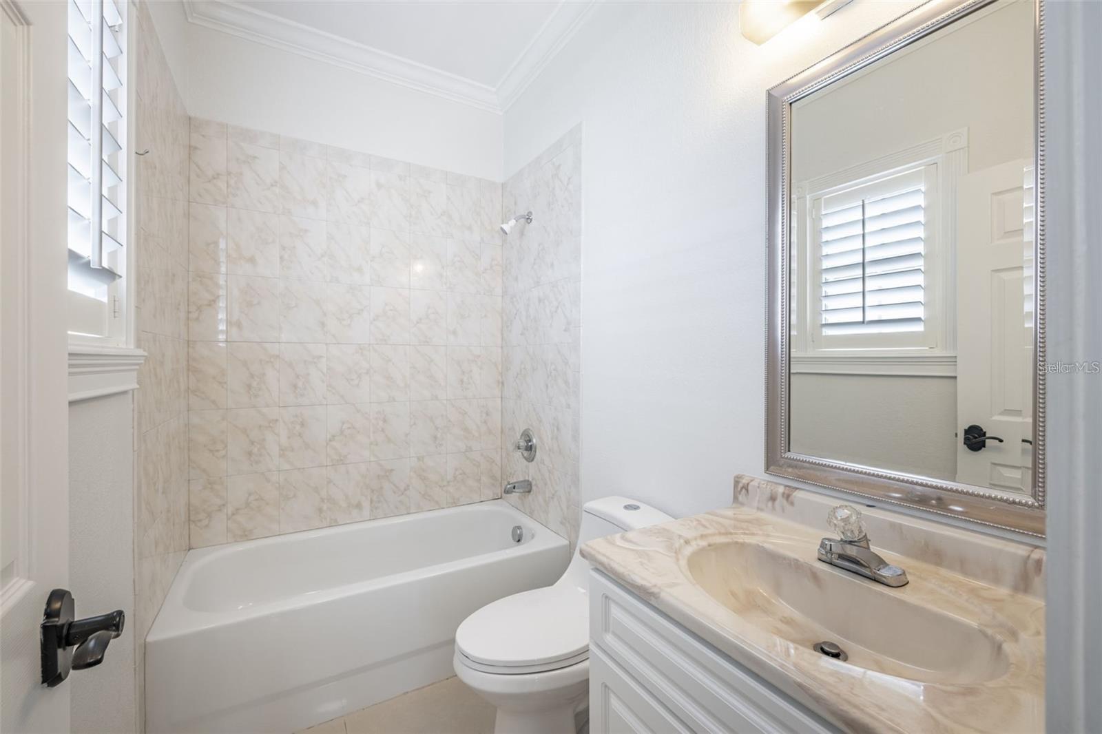 Image 16 of 19 For 2323 Cherry Street