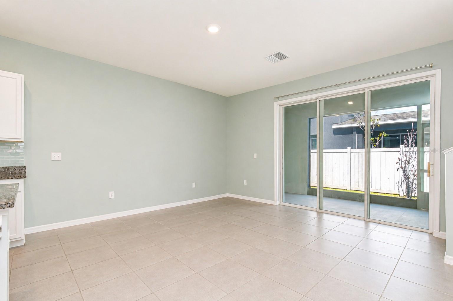 Image 16 of 38 For 2928 Beluga Bay Drive