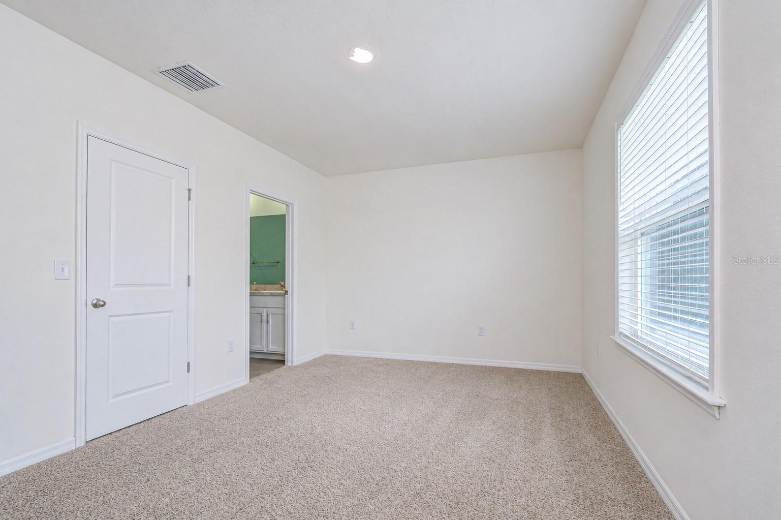 Image 18 of 38 For 2928 Beluga Bay Drive