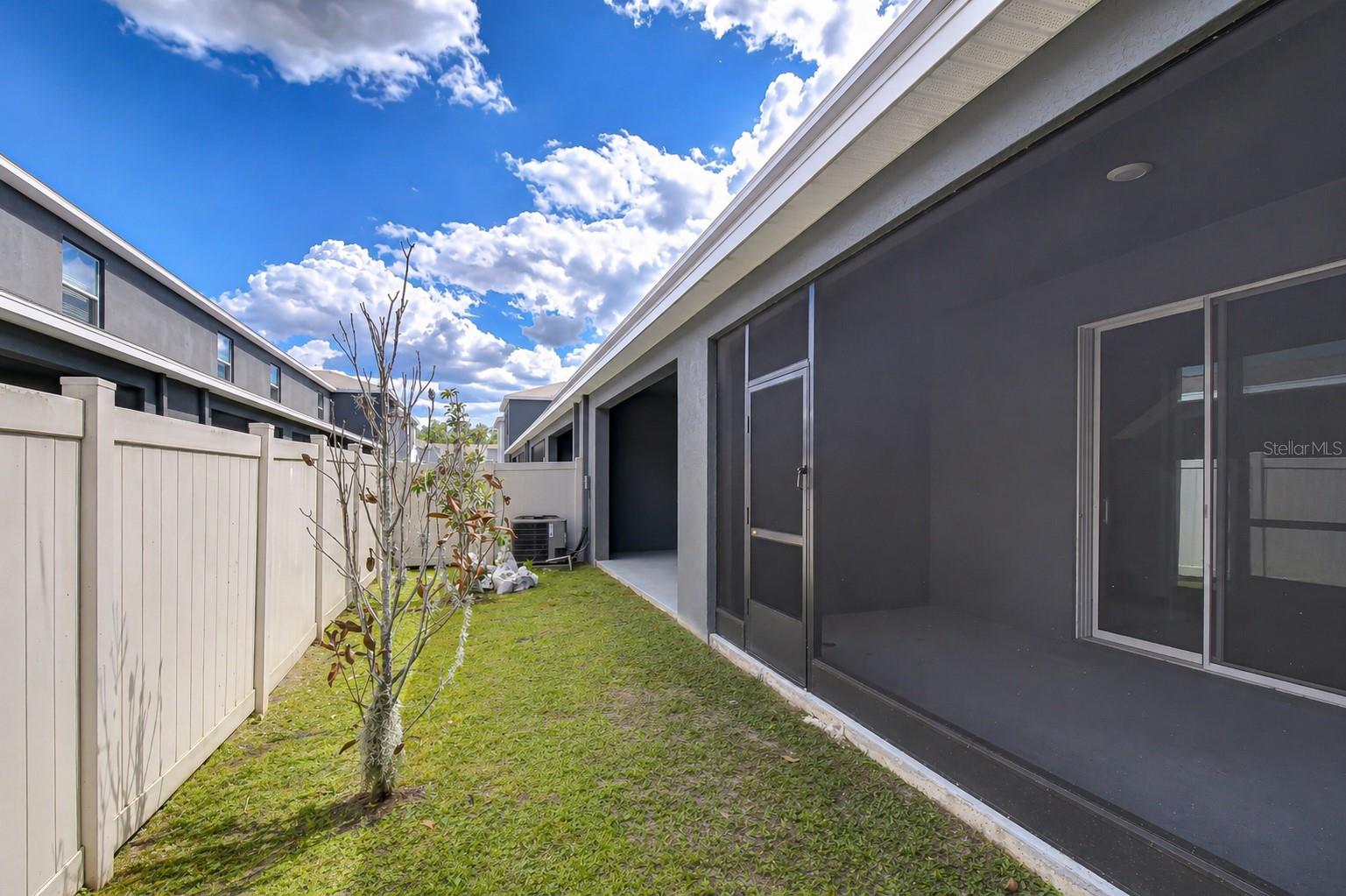 Image 23 of 38 For 2928 Beluga Bay Drive