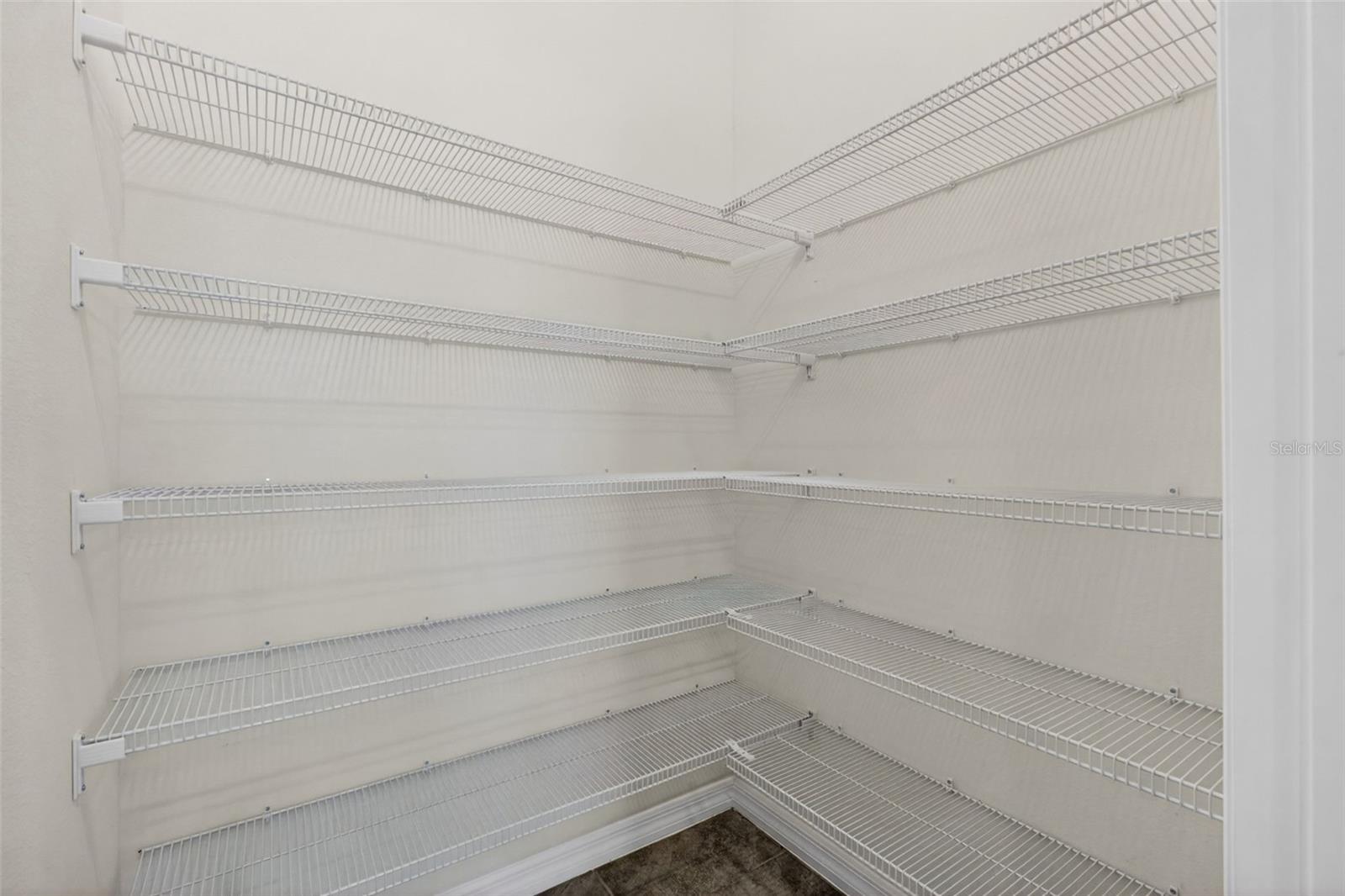 Image 19 of 75 For 33105 Major Oak Drive