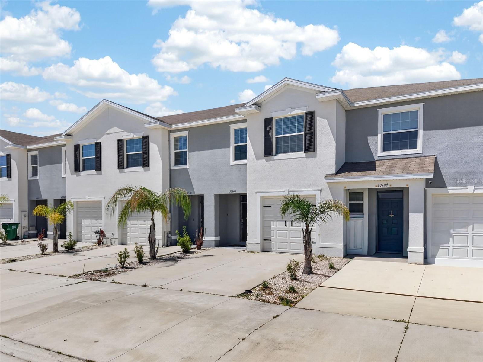 Image 2 of 75 For 33105 Major Oak Drive