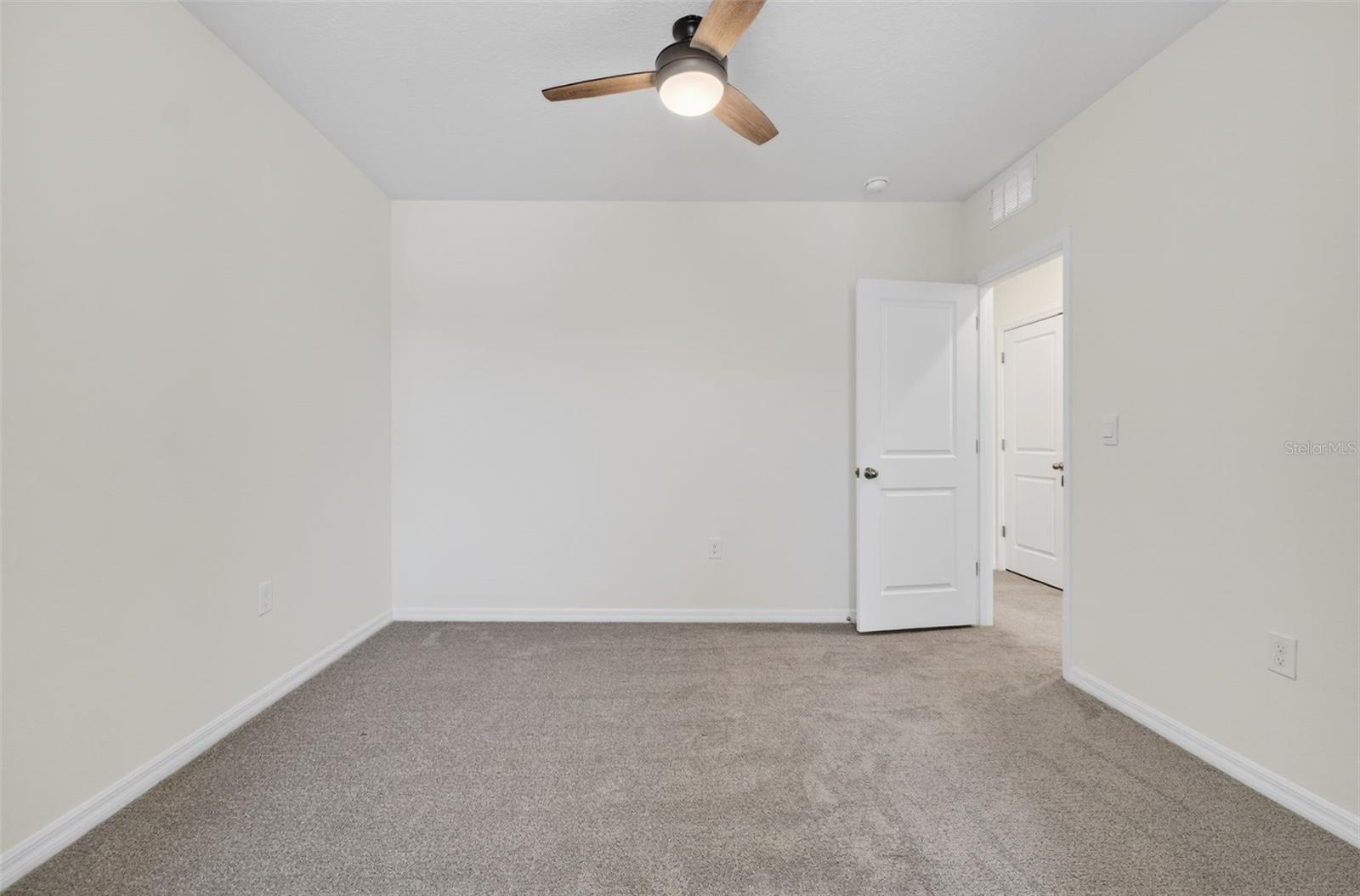 Image 47 of 75 For 33105 Major Oak Drive
