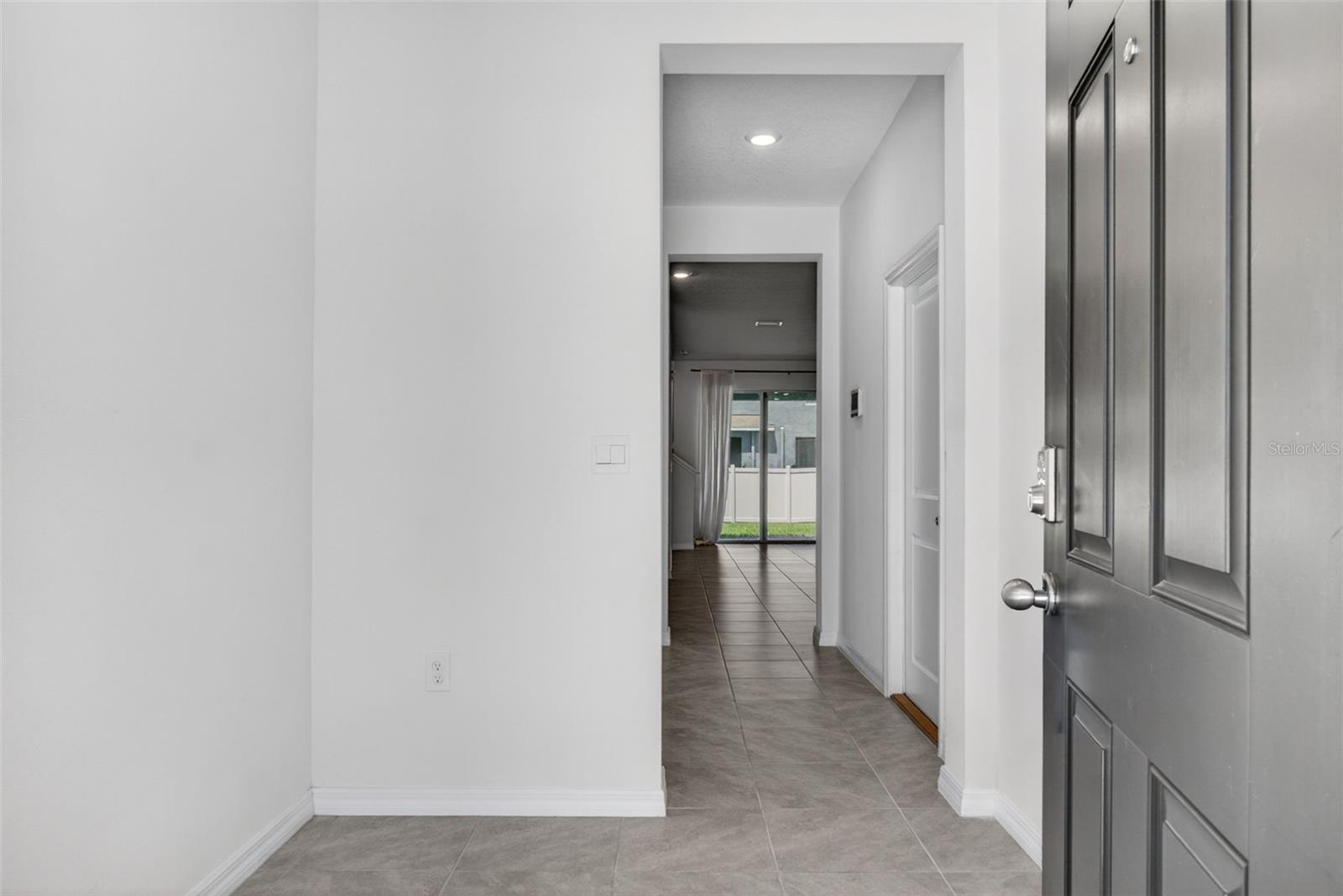 Image 5 of 75 For 33105 Major Oak Drive