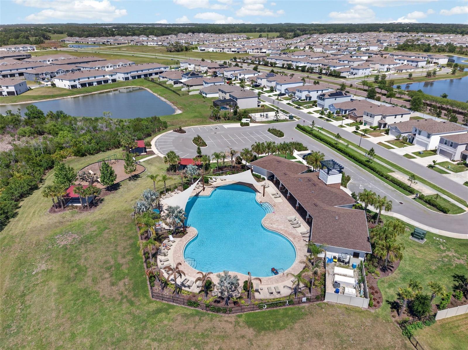Image 71 of 75 For 33105 Major Oak Drive