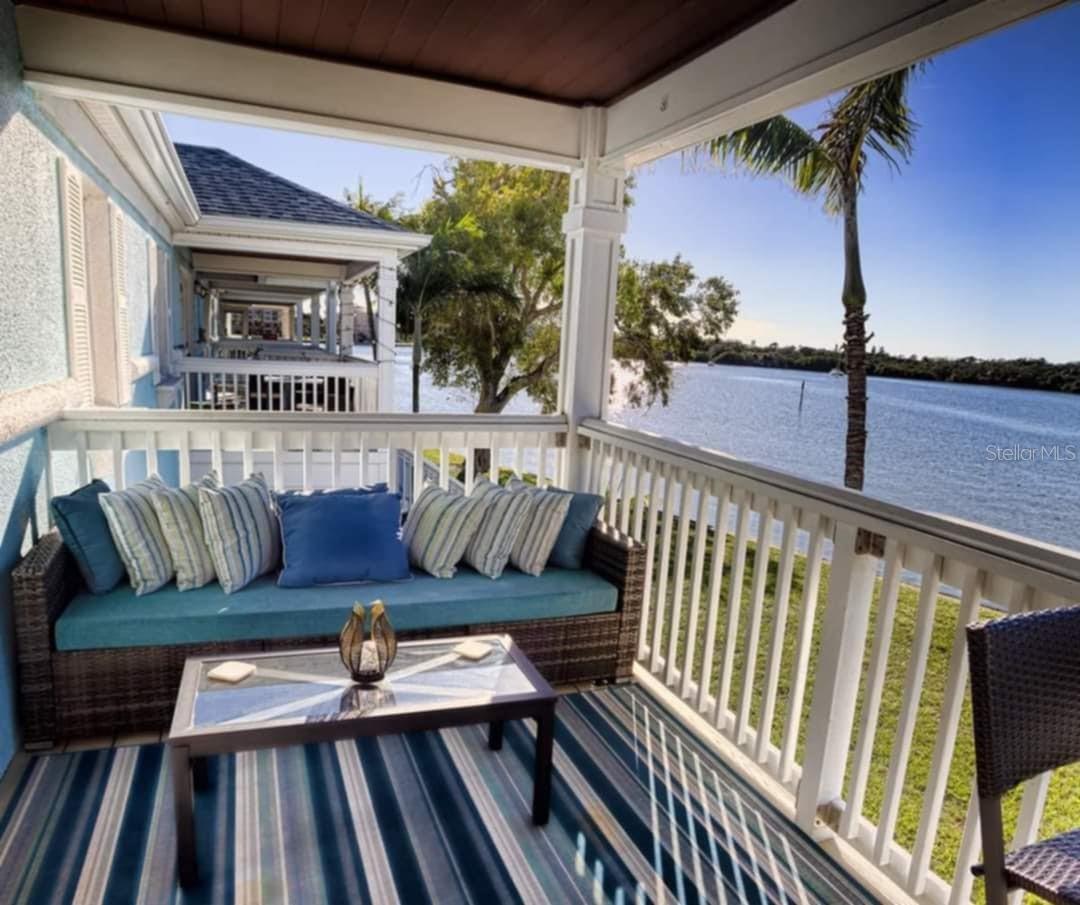 Image 13 of 35 For 5107 Salmon Drive Se C