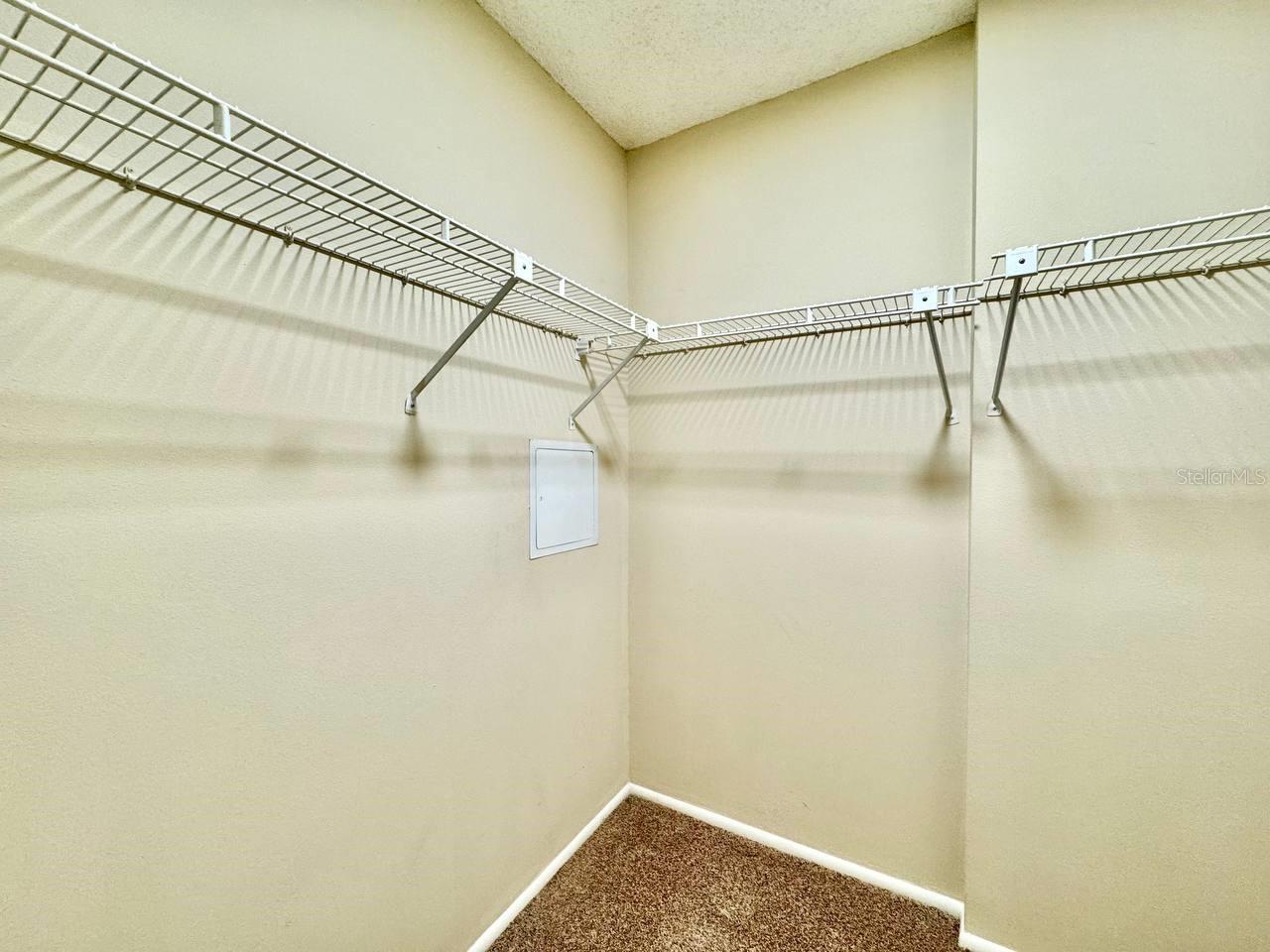 Image 15 of 37 For 2333 Feather Sound Drive B503