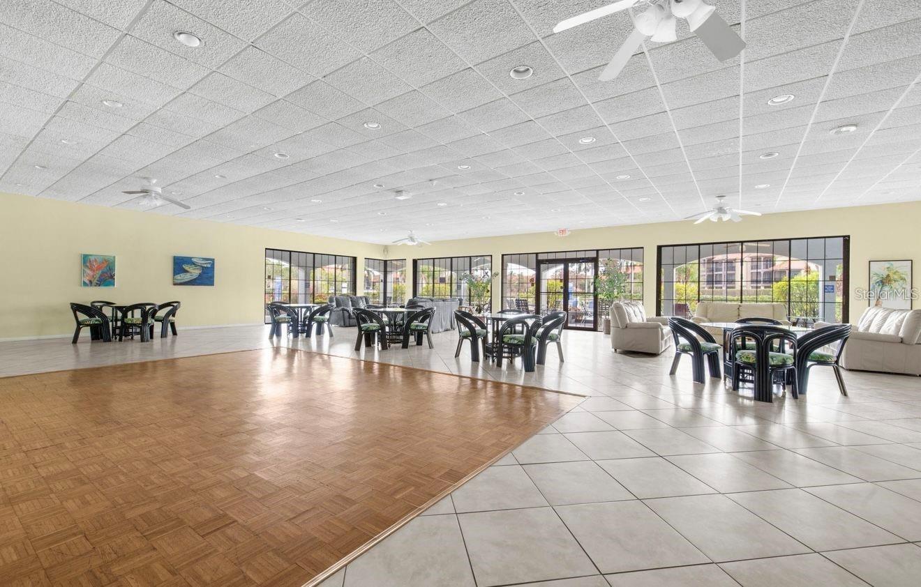 Image 34 of 37 For 2333 Feather Sound Drive B503