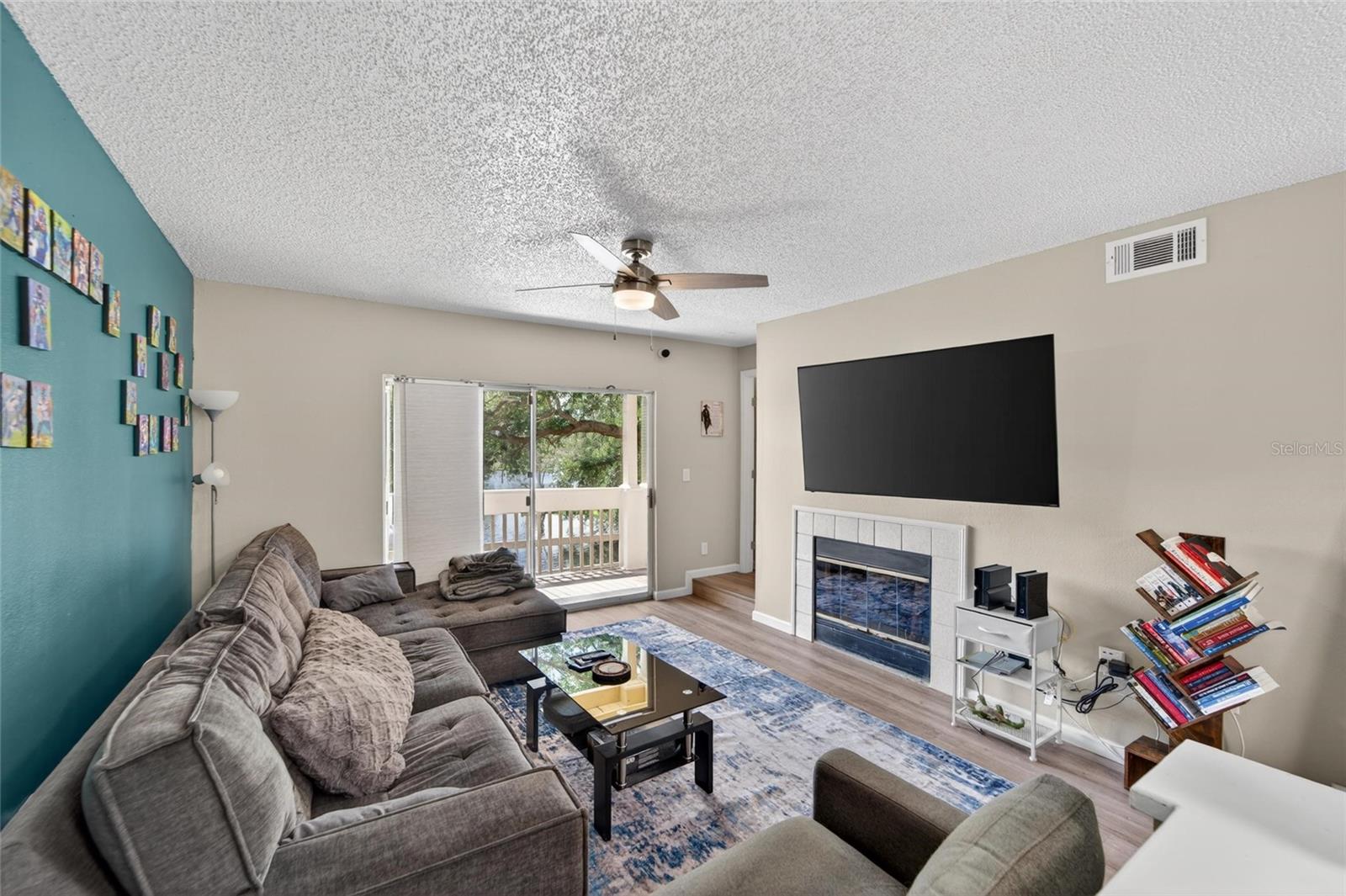 Image 21 of 58 For 115 112th Avenue Ne 406