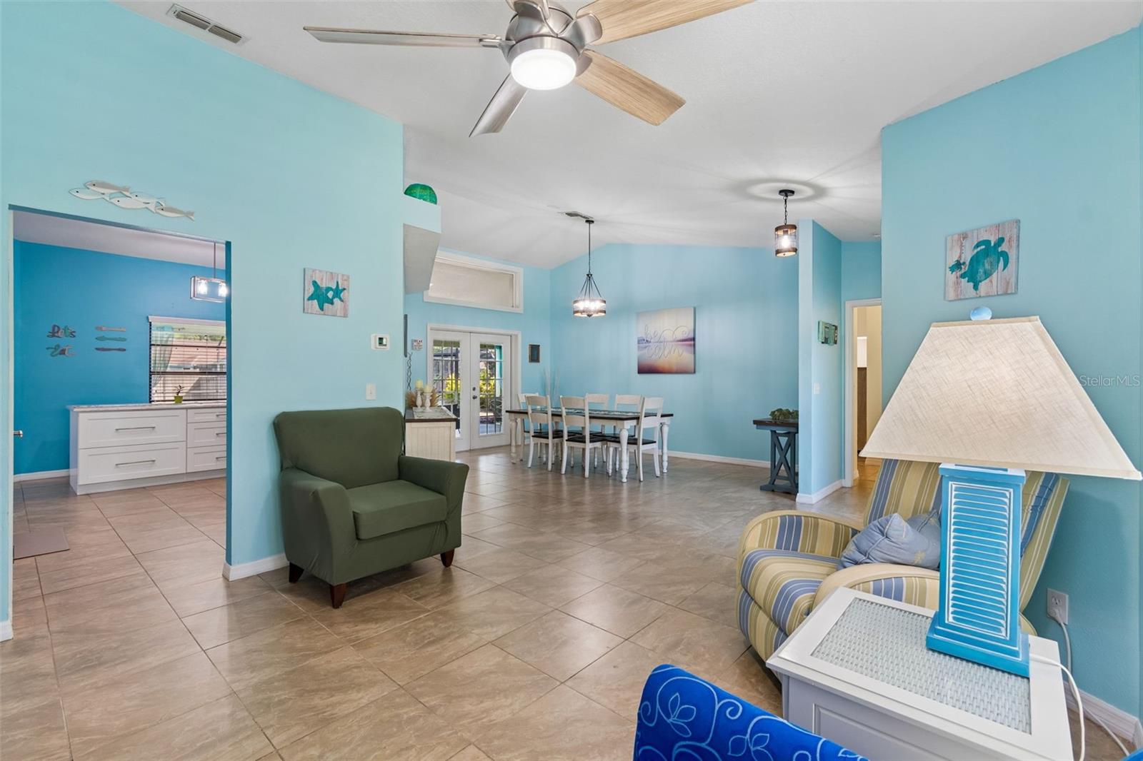 Image 9 of 93 For 8930 Brooker Drive