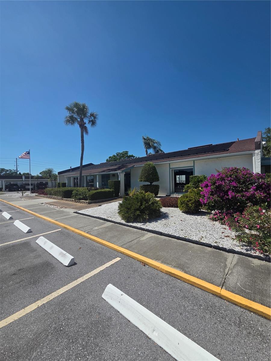 Image 17 of 22 For 13719 Mission Oaks Boulevard 0