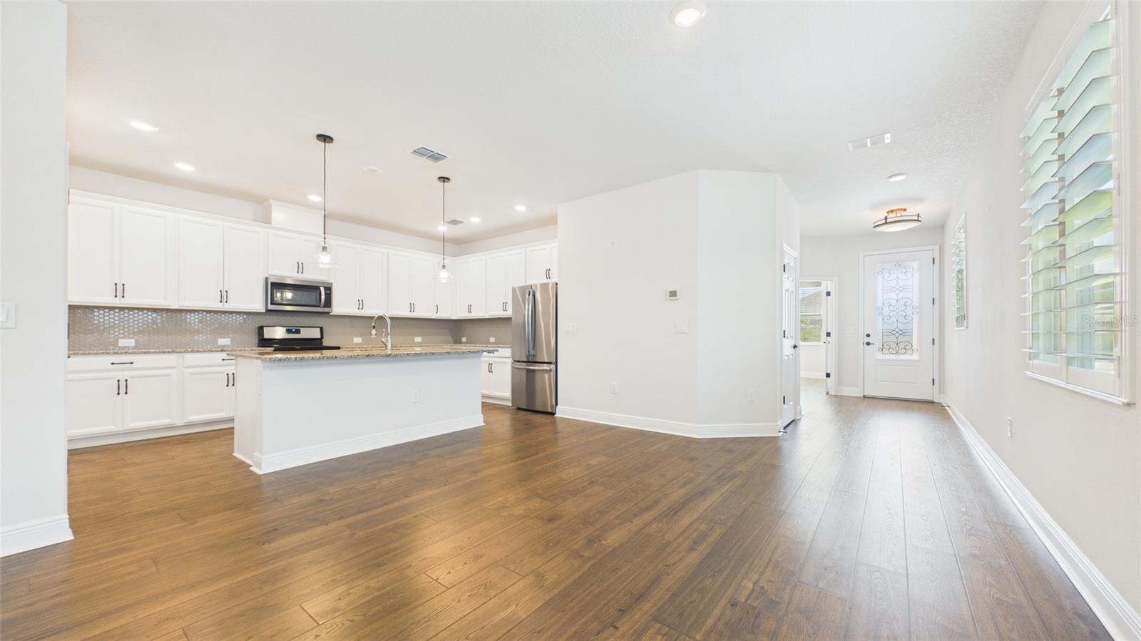 Image 15 of 70 For 13890 Kingfisher Glen Drive