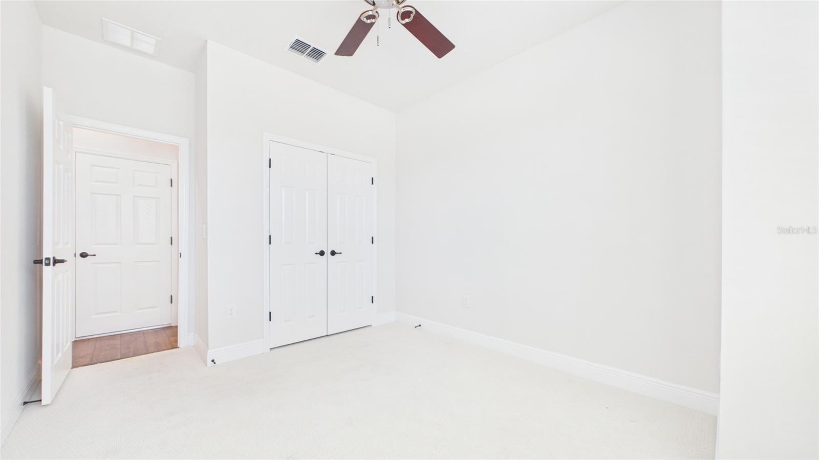 Image 40 of 70 For 13890 Kingfisher Glen Drive