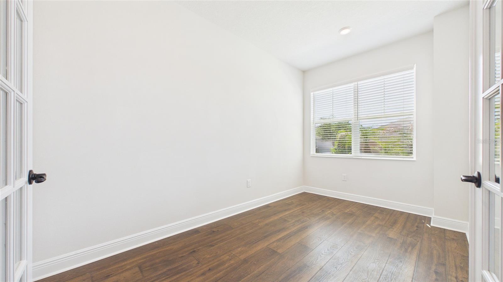 Image 7 of 70 For 13890 Kingfisher Glen Drive