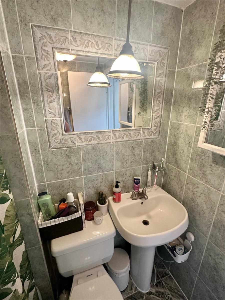 Image 9 of 13 For 310 21st Avenue S