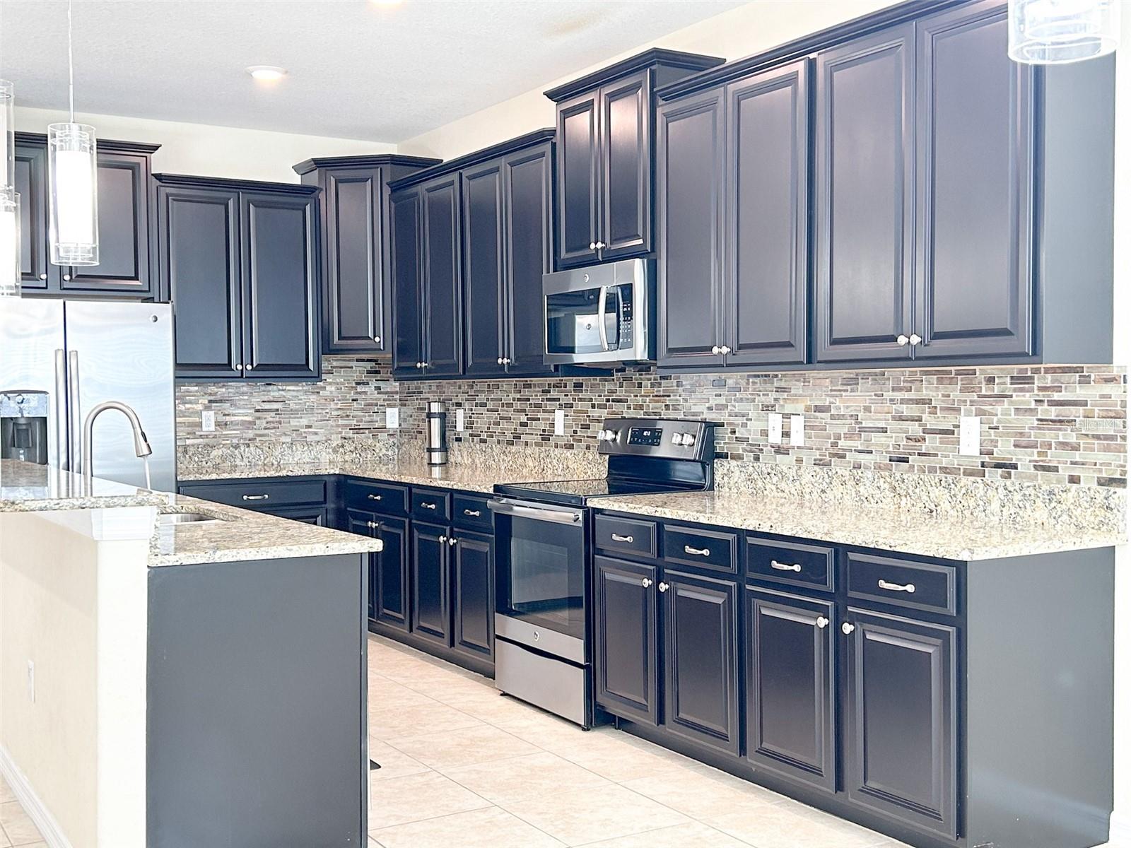 Image 28 of 63 For 13814 Bee Tree Court