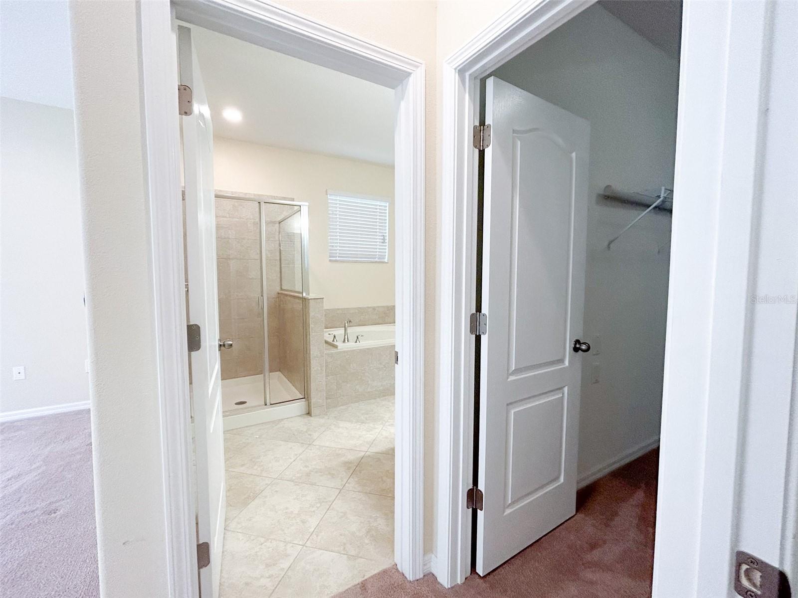 Image 38 of 63 For 13814 Bee Tree Court