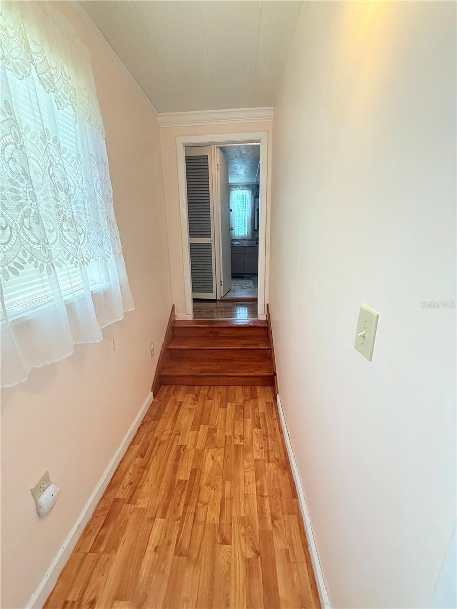 Image 18 of 27 For 38645 Remora Avenue