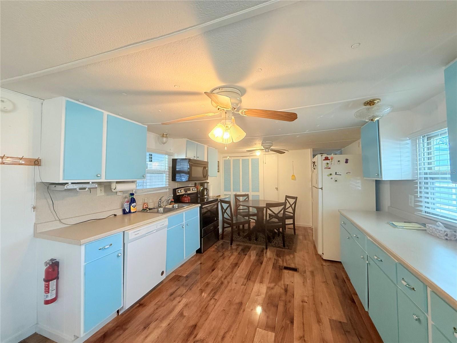 Image 5 of 27 For 38645 Remora Avenue