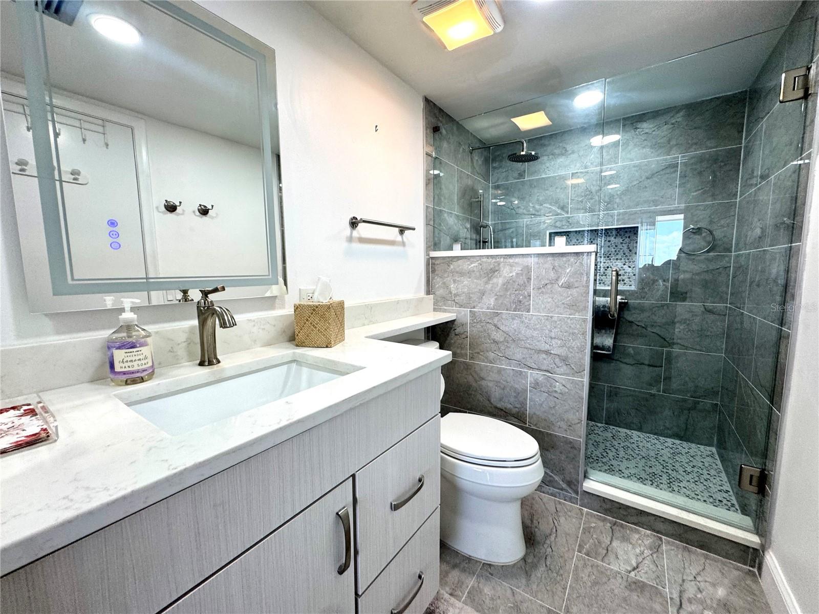 Image 15 of 74 For 5700 Escondida Boulevard S 403