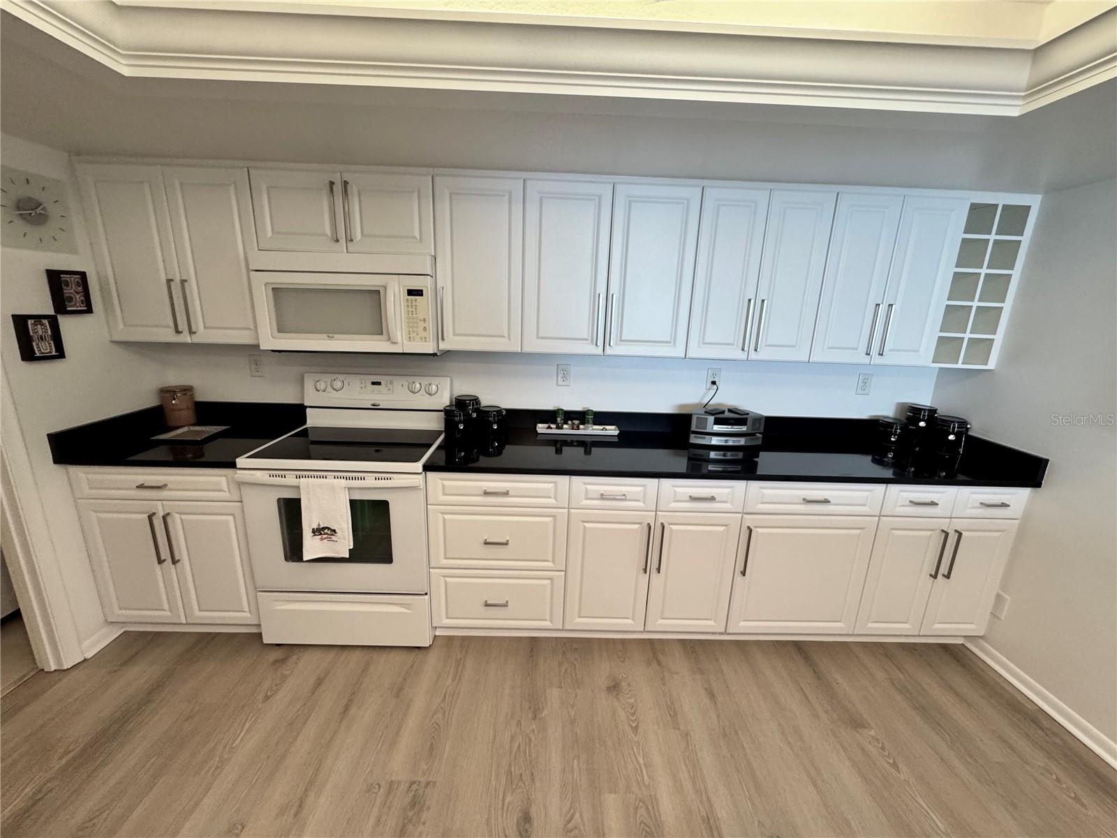 Image 41 of 74 For 5700 Escondida Boulevard S 403