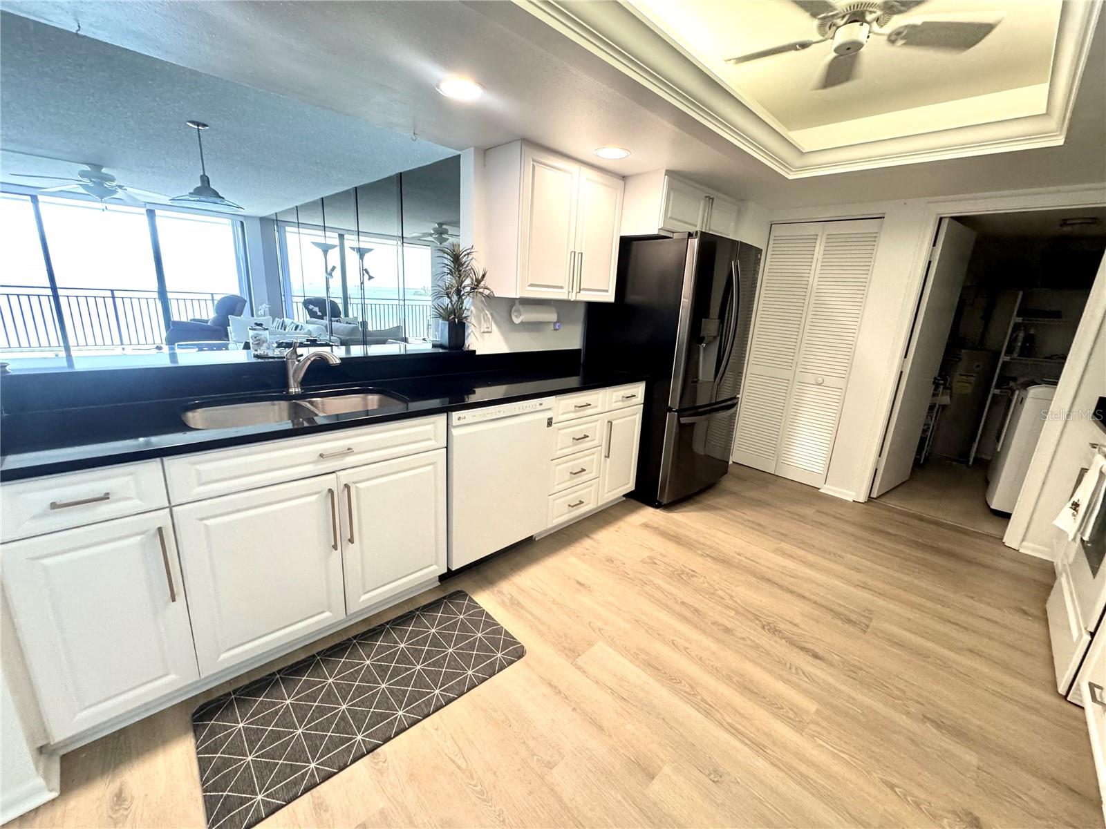 Image 42 of 74 For 5700 Escondida Boulevard S 403