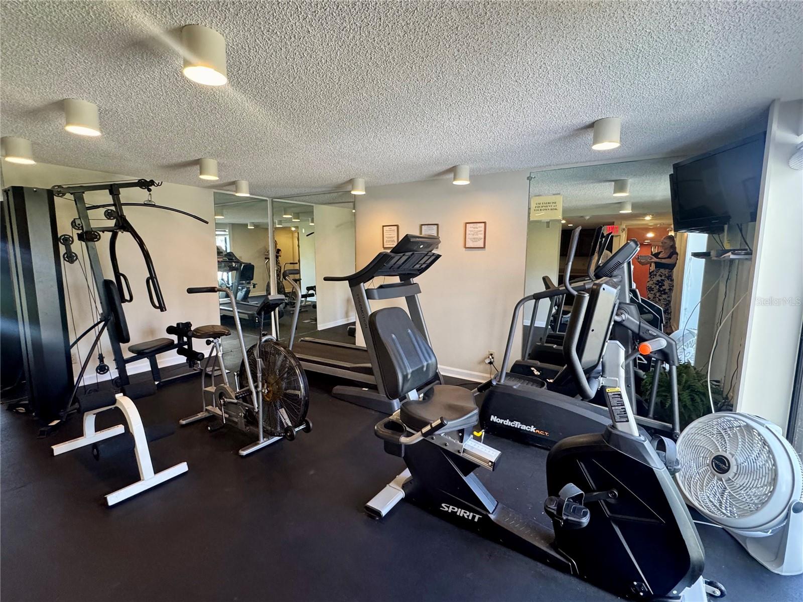 Image 51 of 74 For 5700 Escondida Boulevard S 403