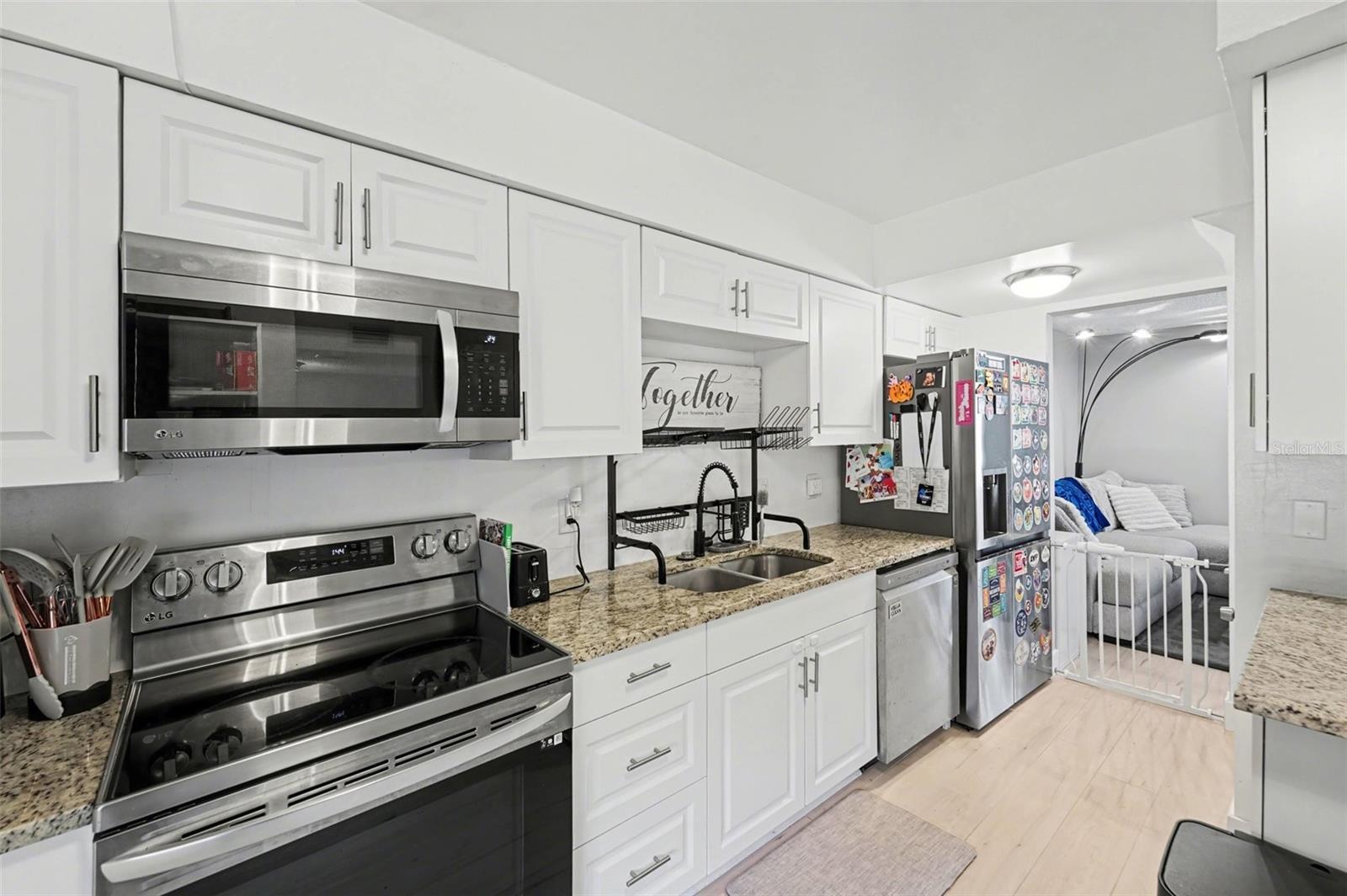 Image 2 of 23 For 1819 Clearbrooke Drive