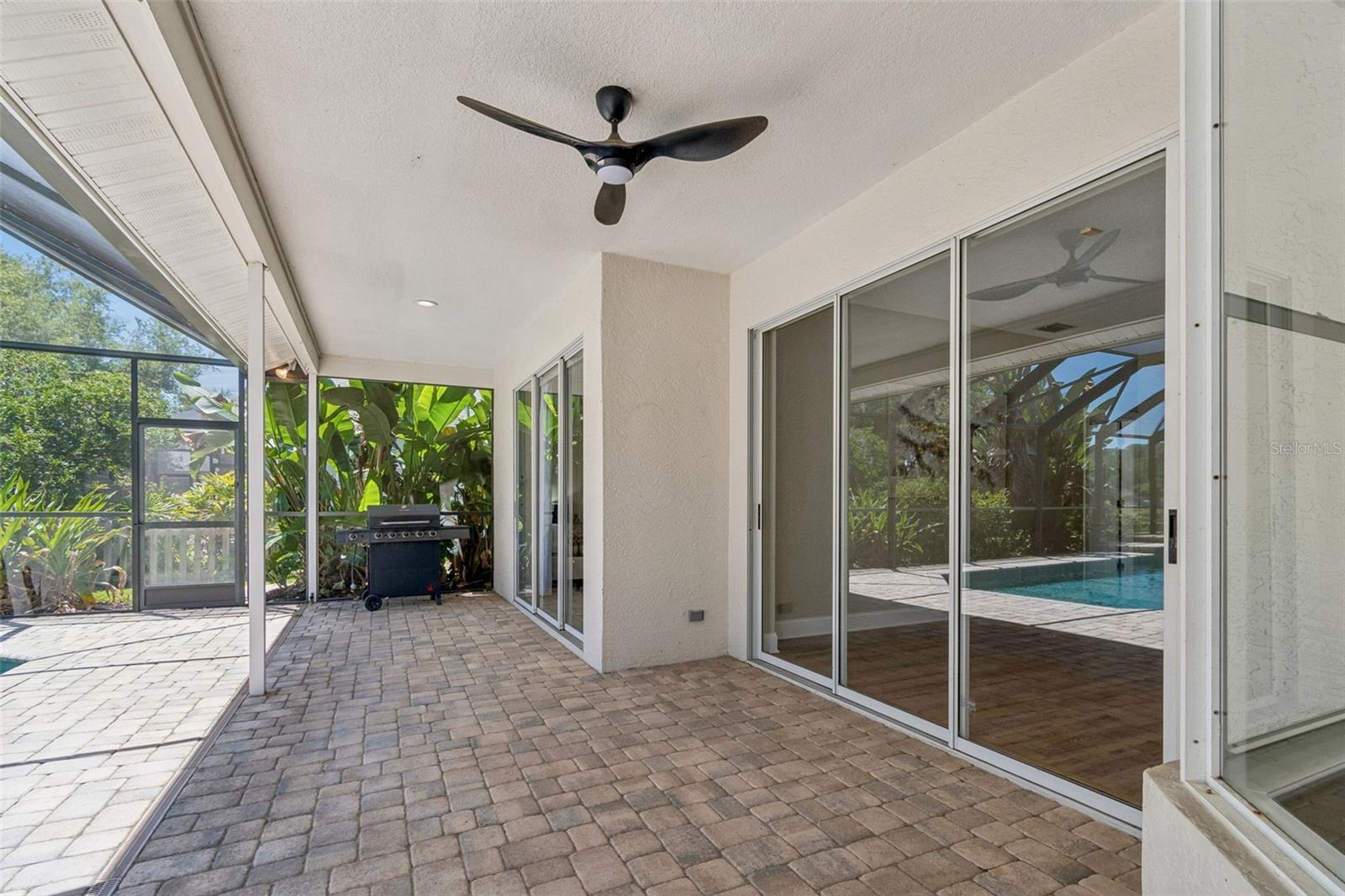 Image 25 of 56 For 19623 Lake Osceola Lane