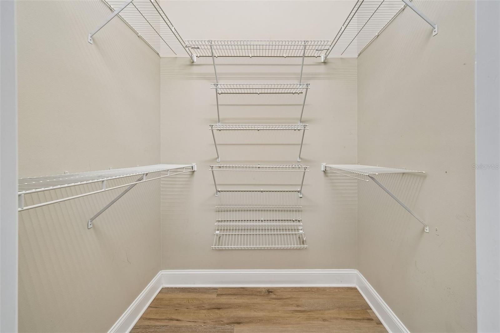 Image 31 of 56 For 19623 Lake Osceola Lane