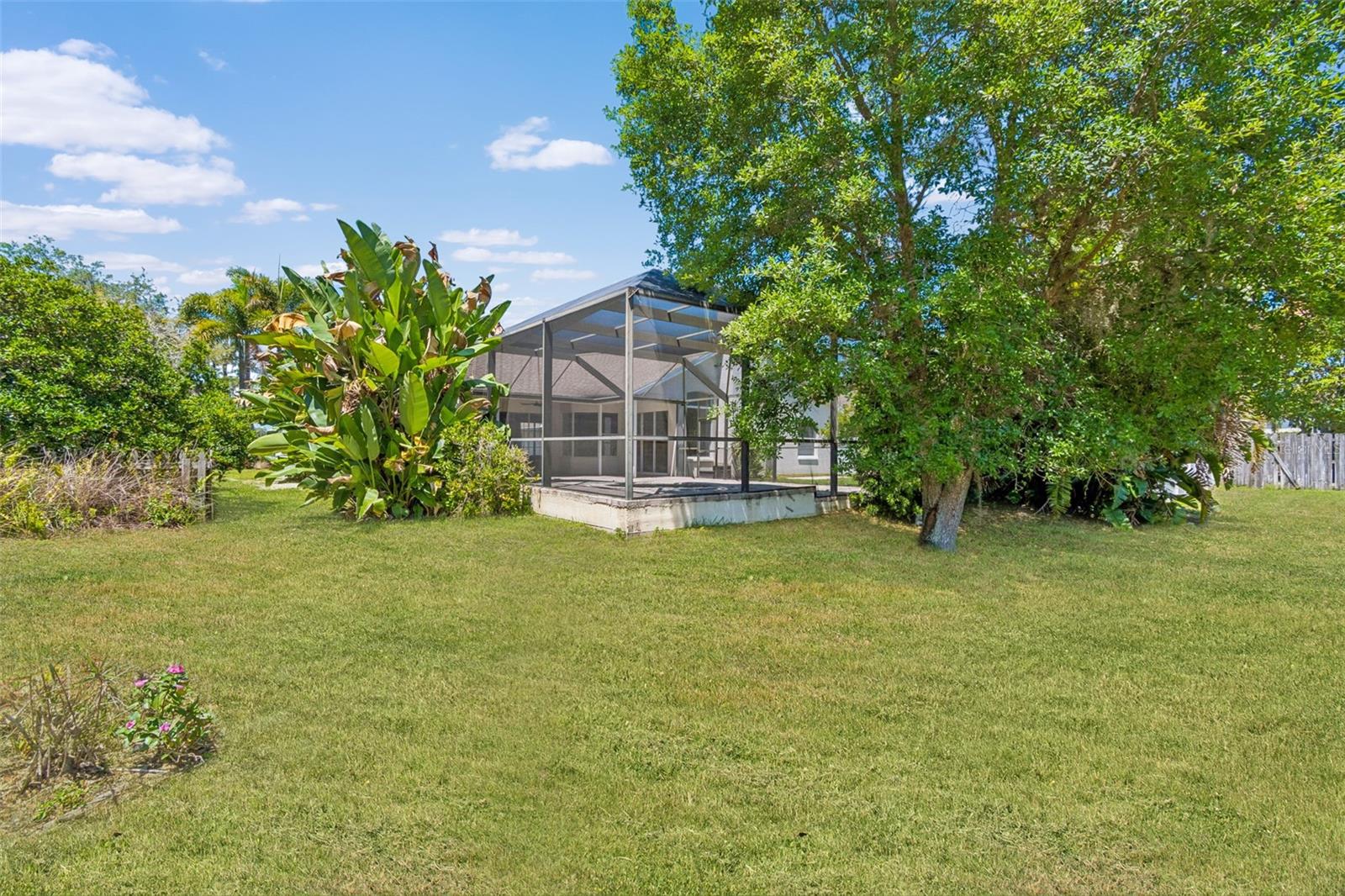 Image 46 of 56 For 19623 Lake Osceola Lane