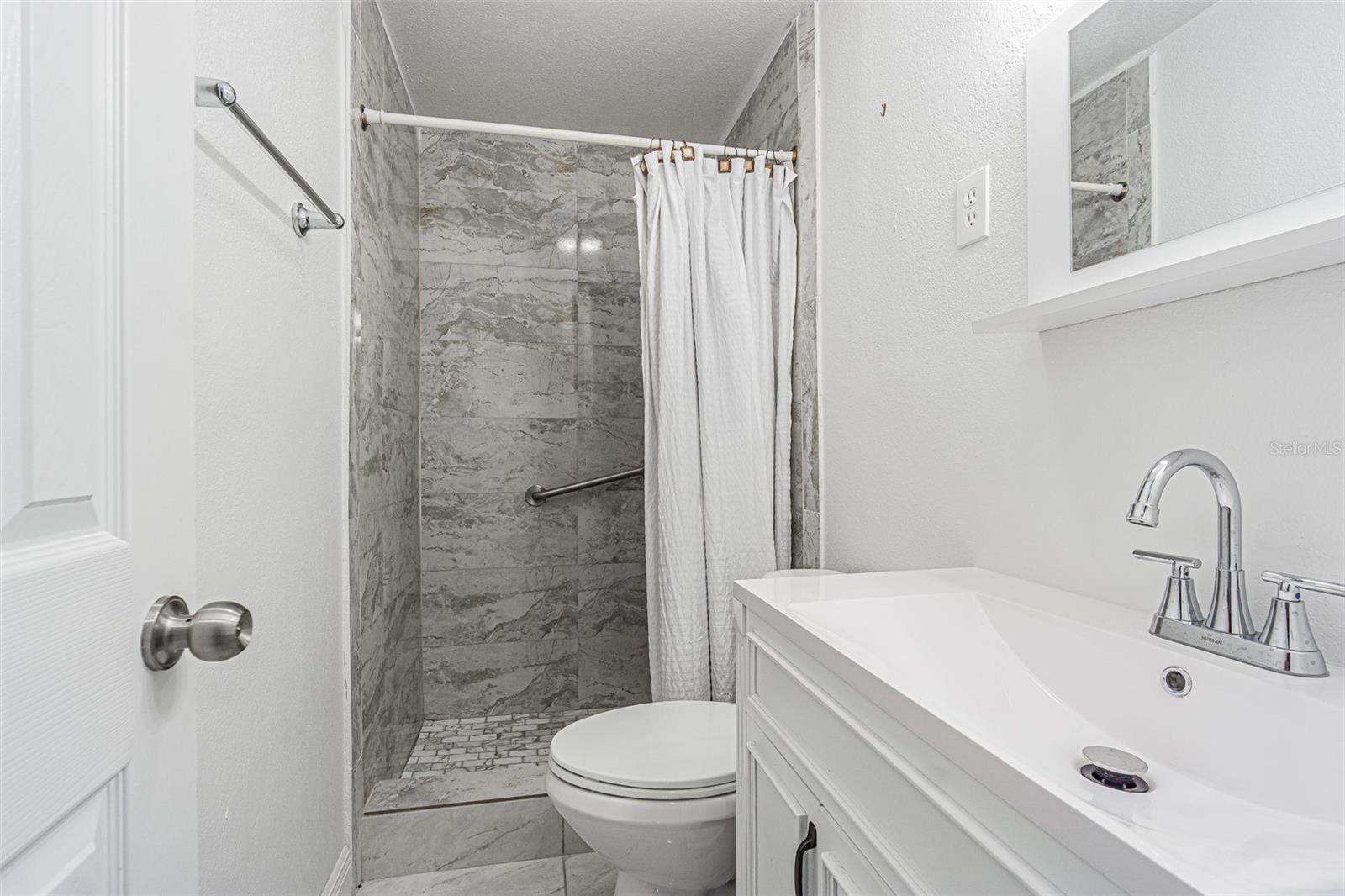 Image 22 of 30 For 5617 Halifax Drive