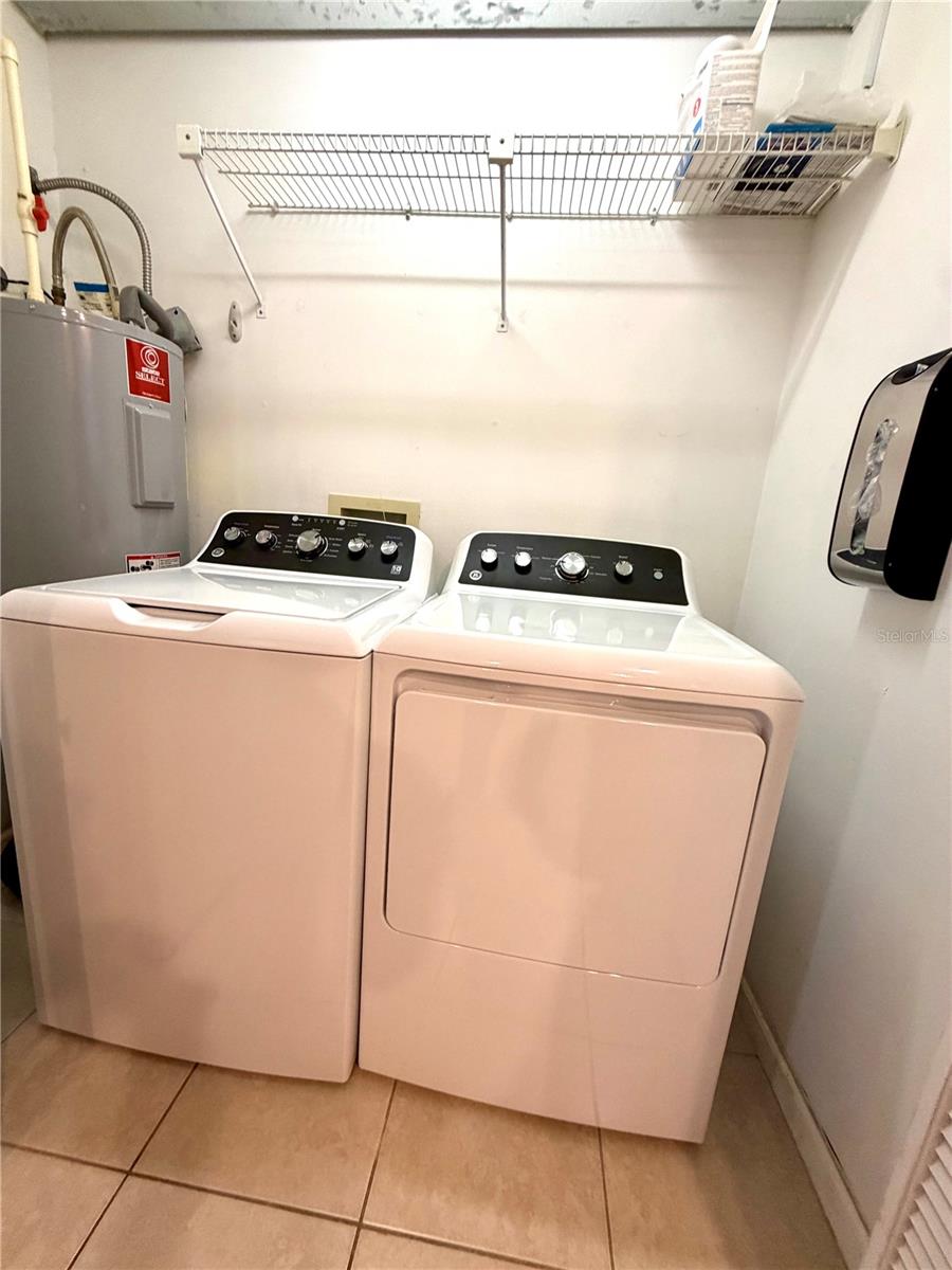 Image 16 of 20 For 5100 Burchette Road 3102