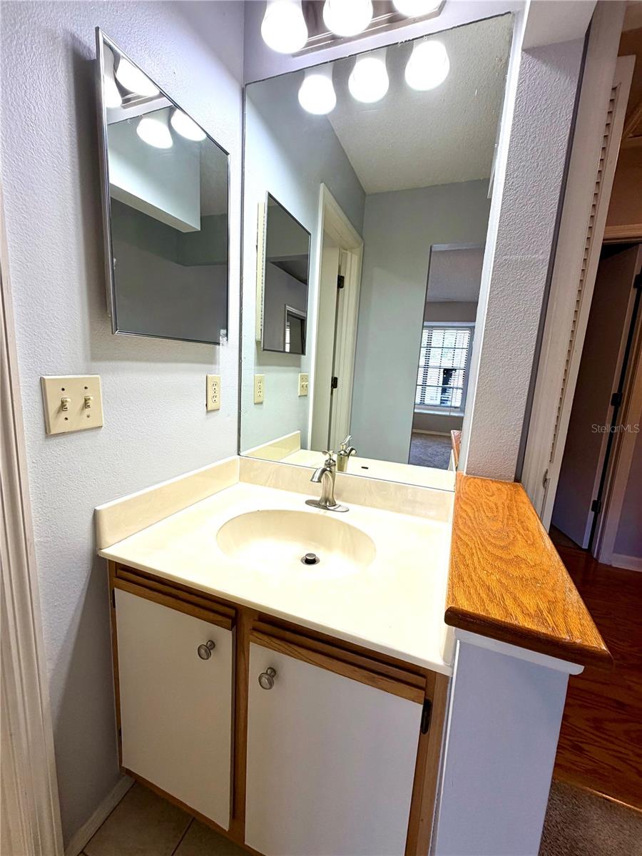 Image 9 of 20 For 5100 Burchette Road 3102