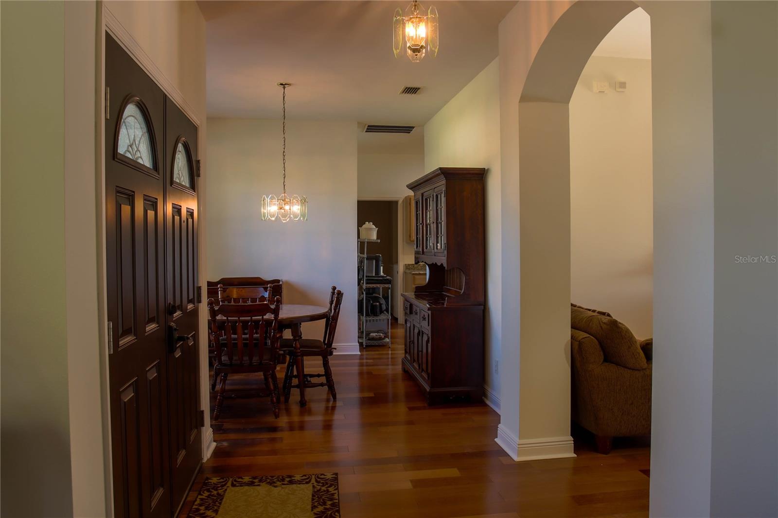 Image 10 of 33 For 18012 Sparrows Nest Drive