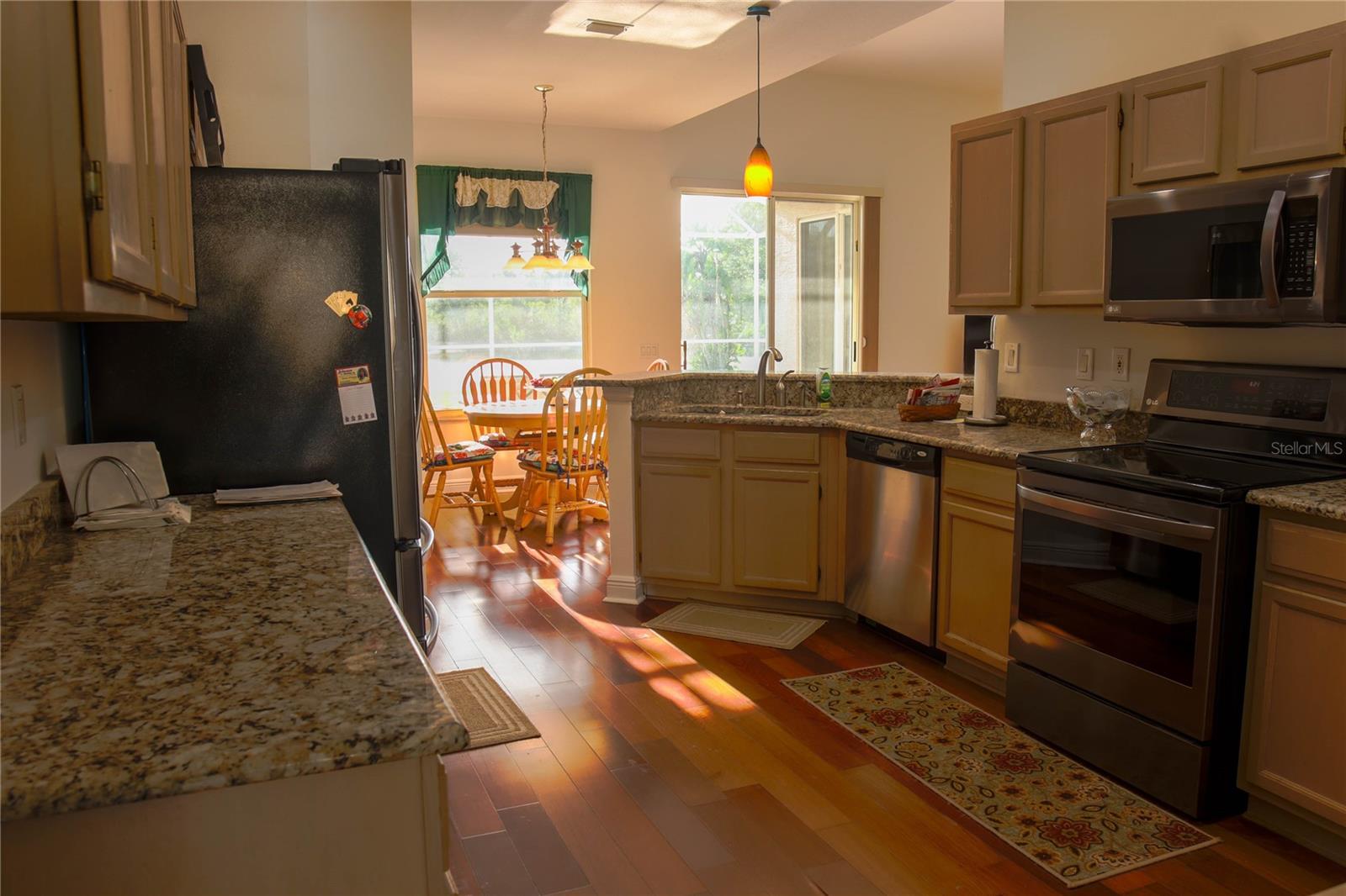 Image 13 of 33 For 18012 Sparrows Nest Drive