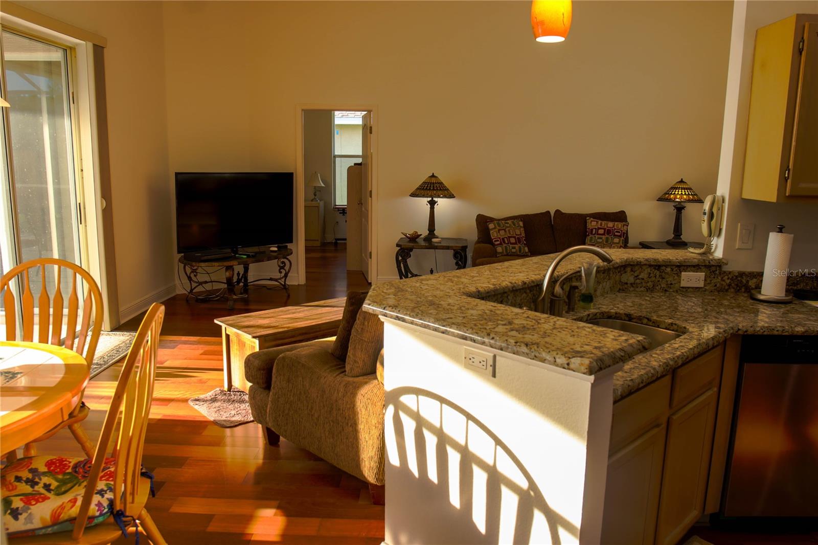 Image 14 of 33 For 18012 Sparrows Nest Drive