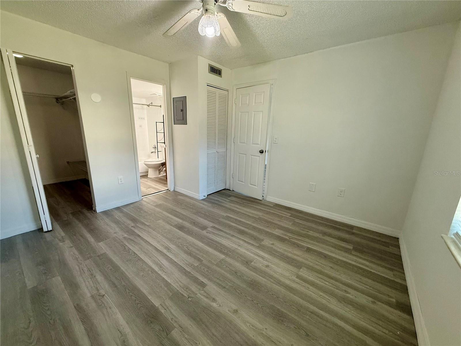 Image 13 of 16 For 9013 Westchester Circle 32