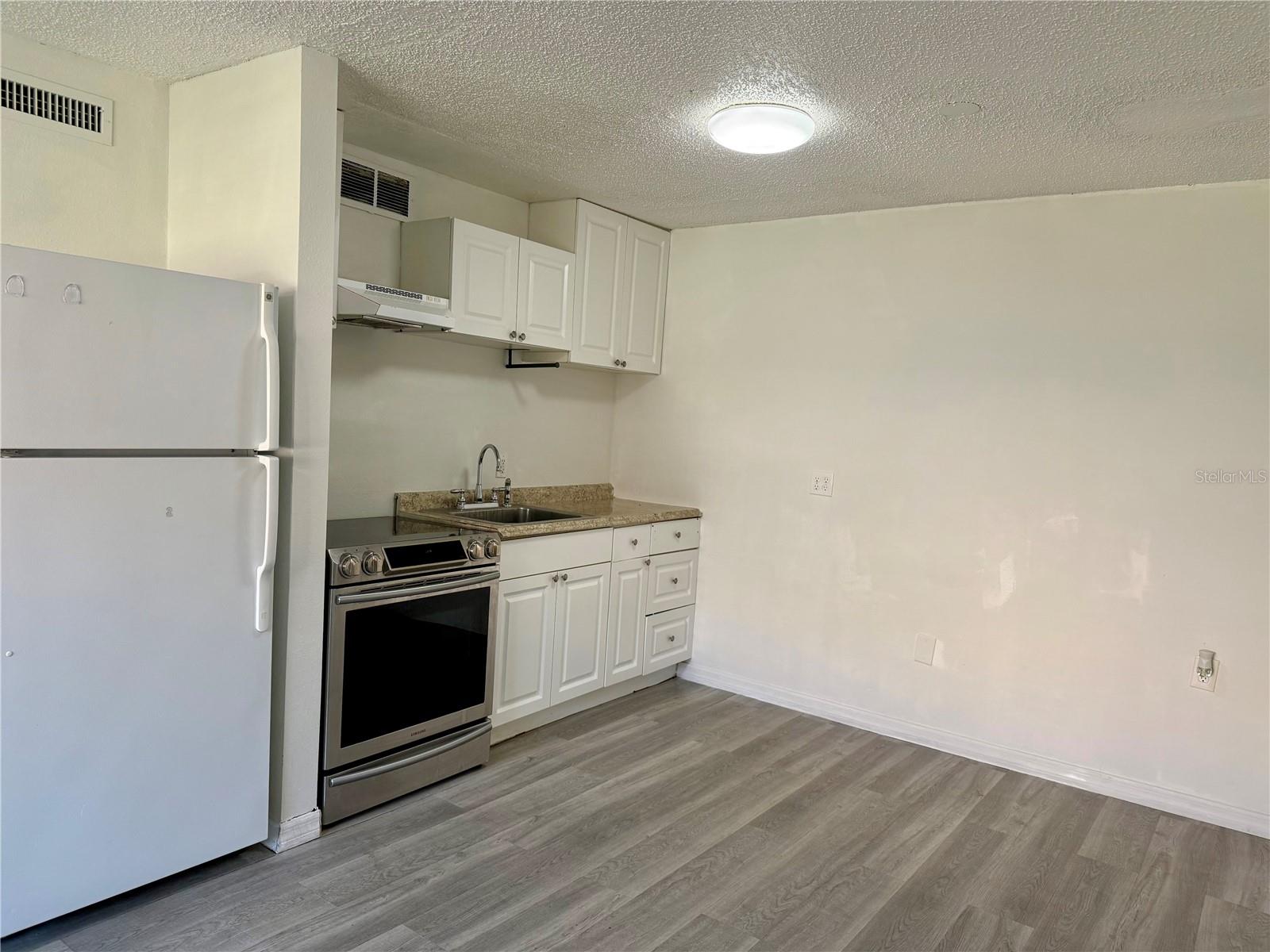 Image 2 of 16 For 9013 Westchester Circle 32