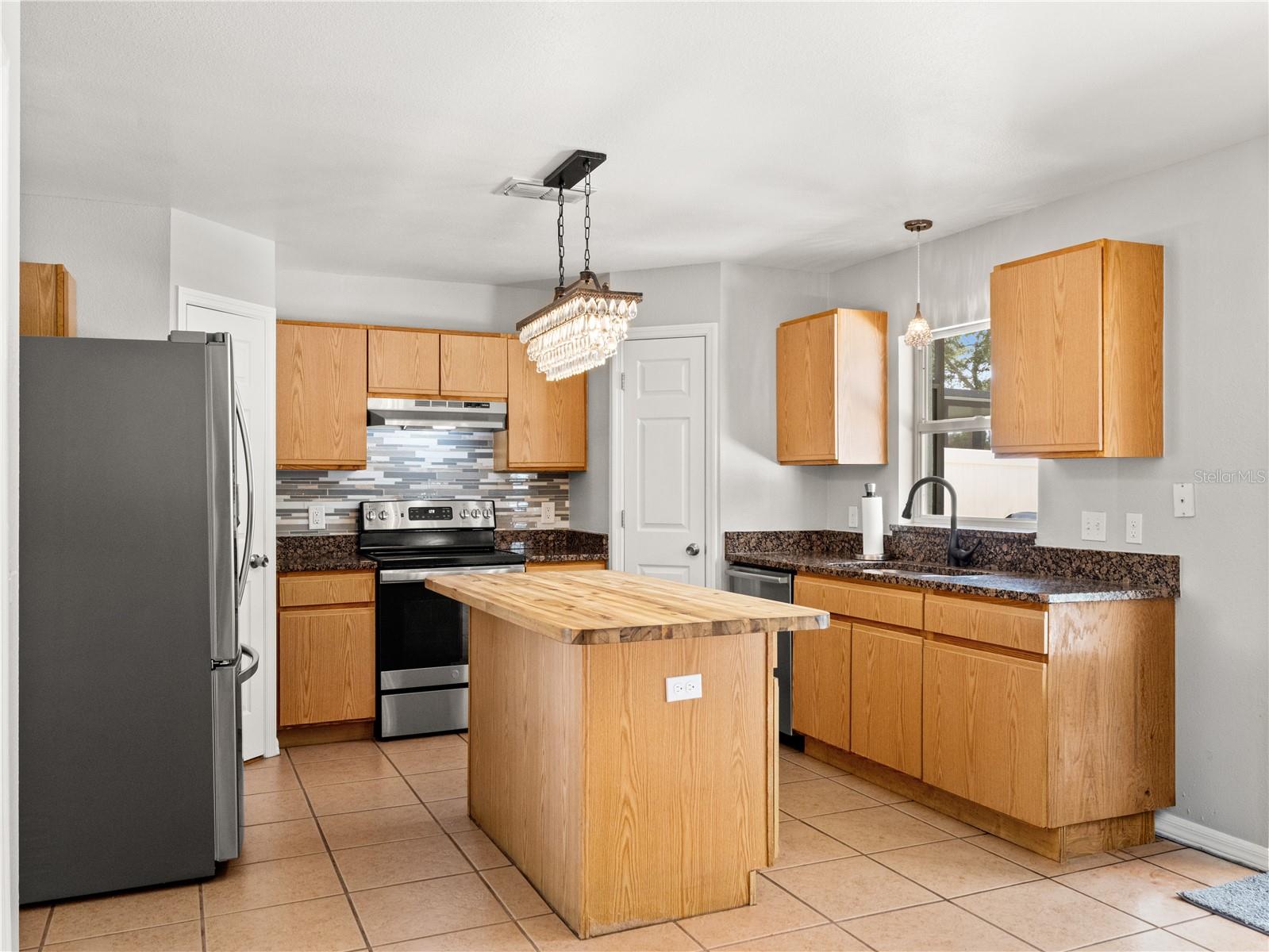 Image 10 of 46 For 19212 Wood Sage Drive