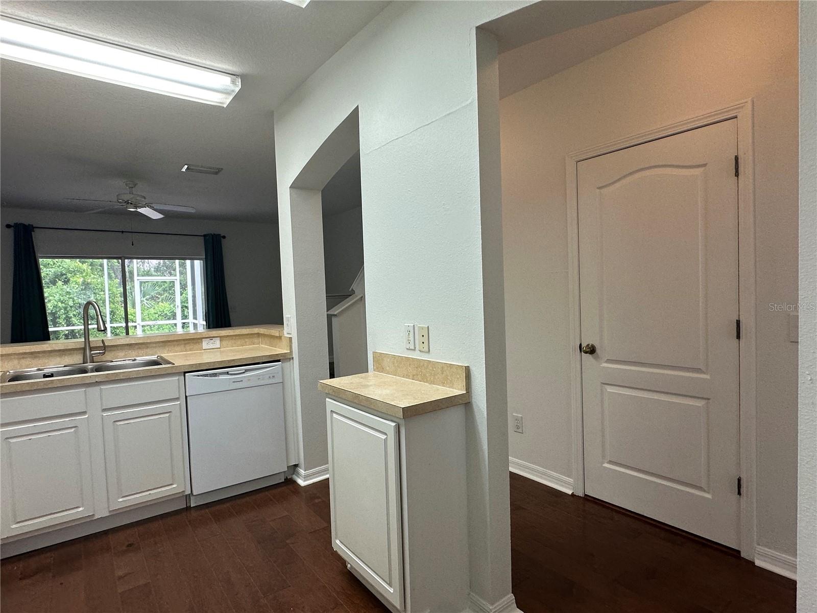 Image 10 of 24 For 5720 Fishhawk Ridge Drive