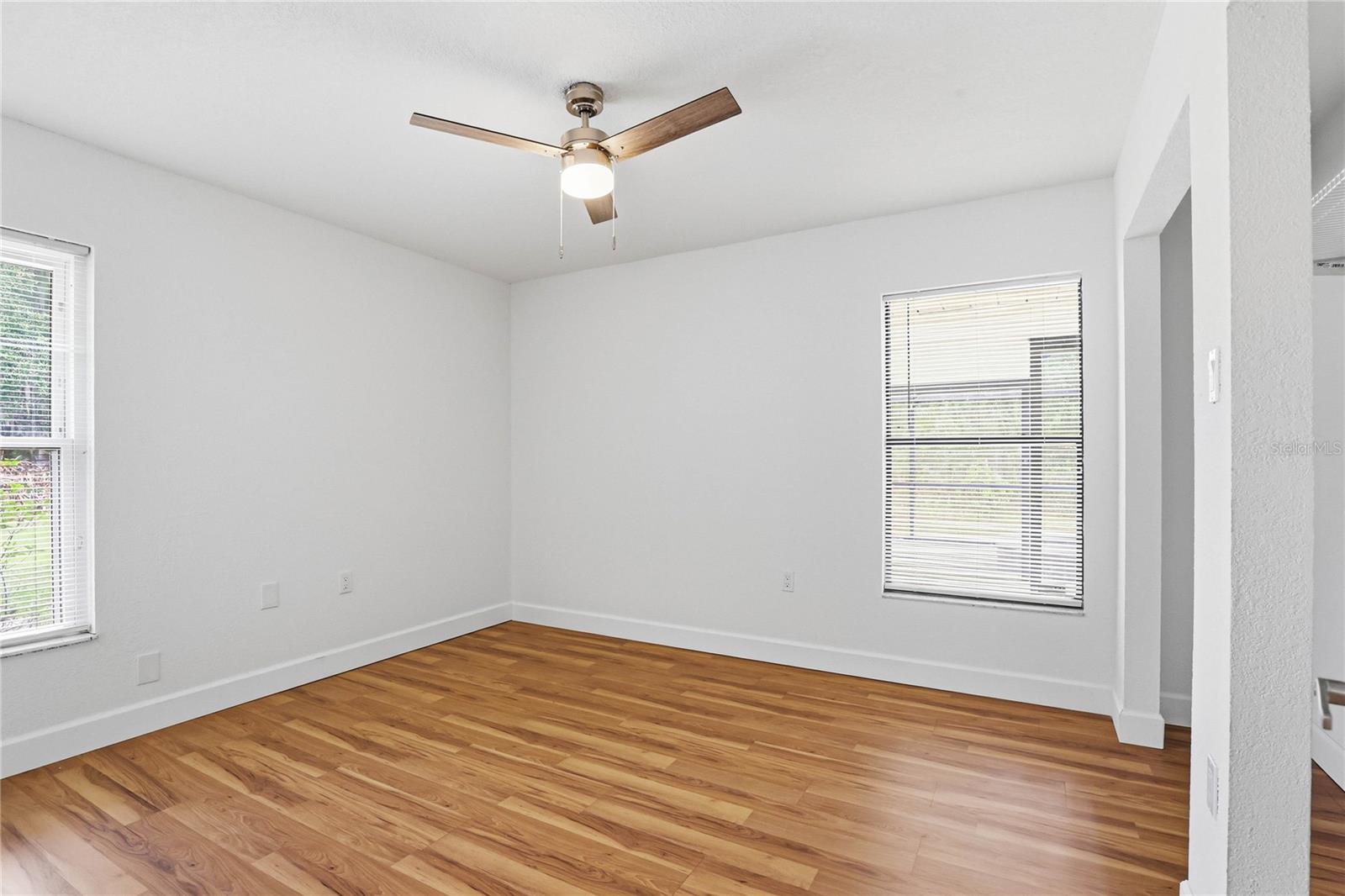 Image 19 of 98 For 403 Wendel Avenue