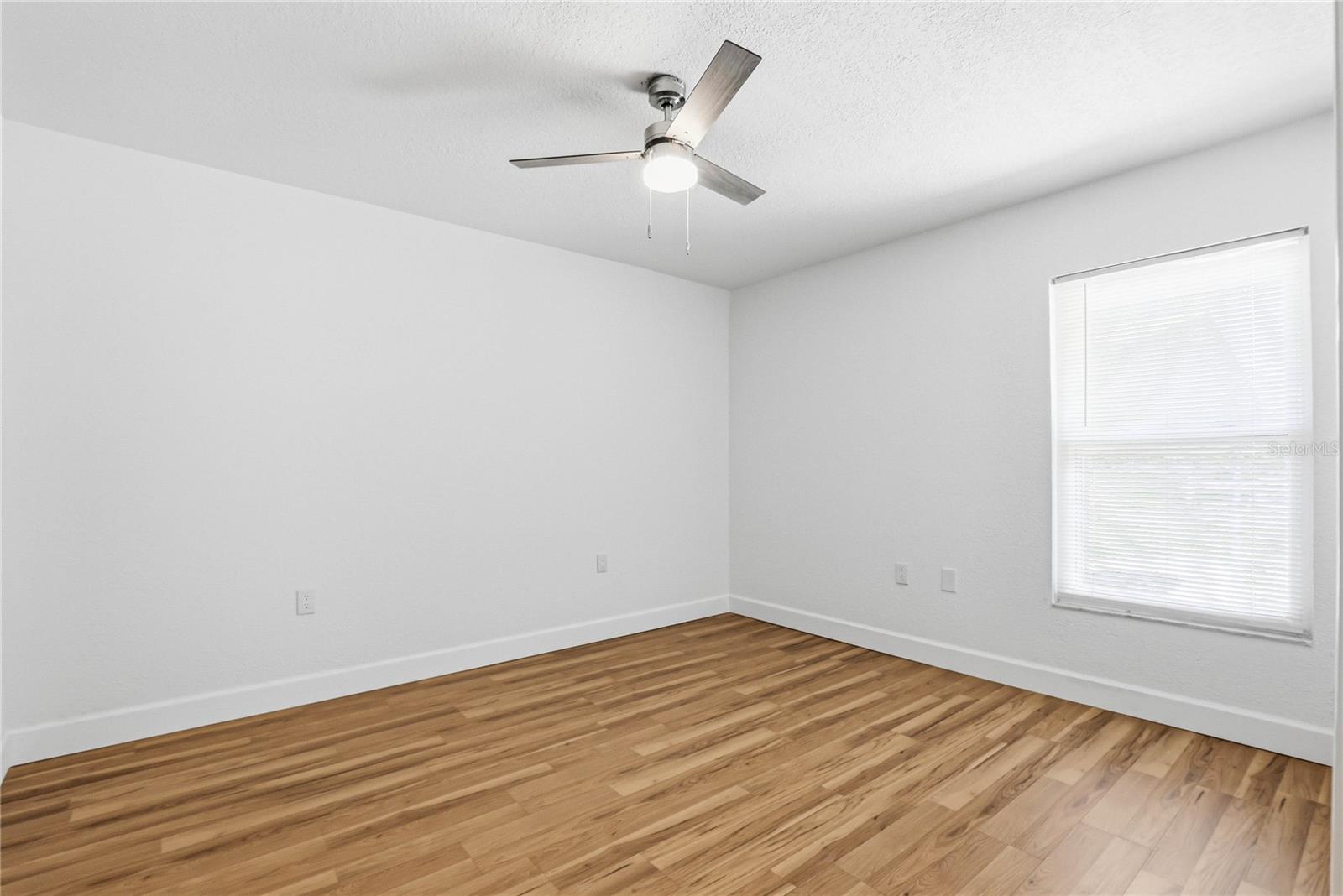 Image 37 of 98 For 403 Wendel Avenue