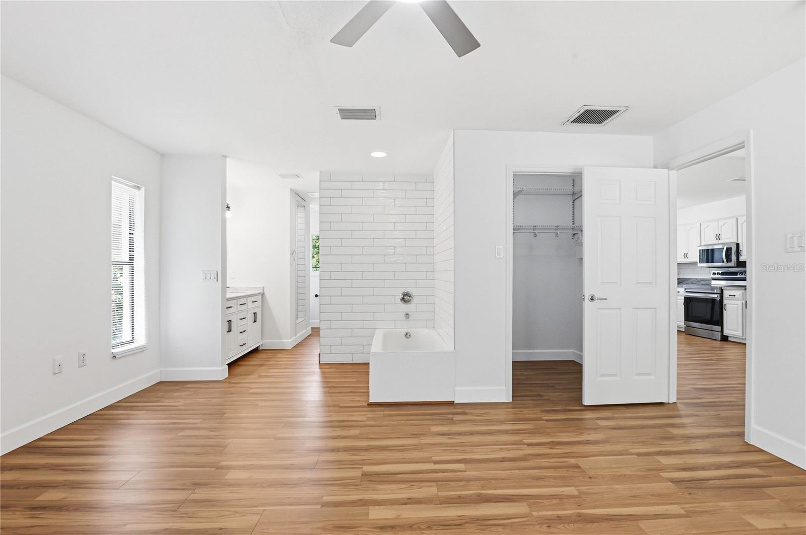 Image 51 of 98 For 403 Wendel Avenue